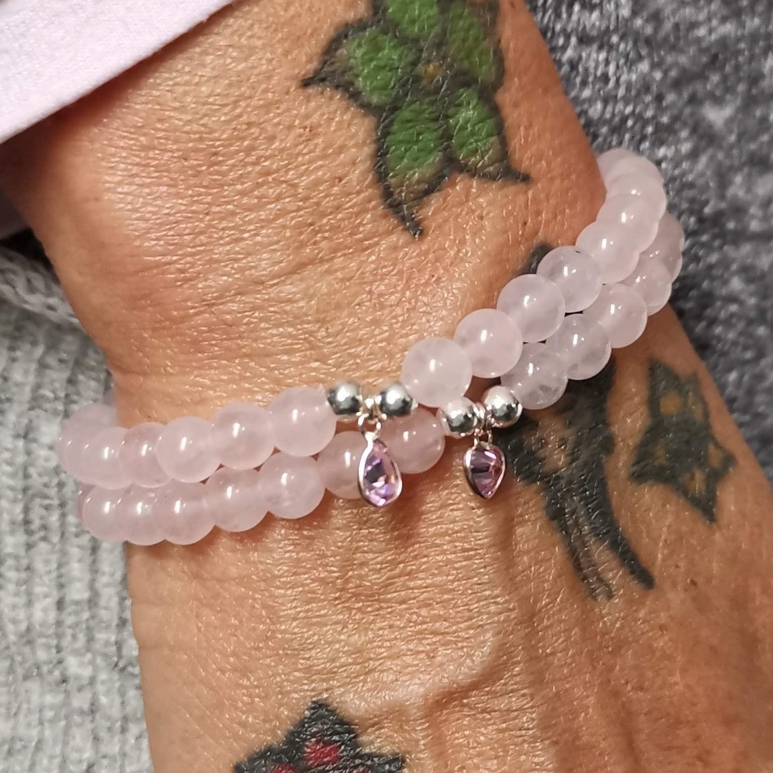 Rosenquarz Karma Schmuck Armband samaki originals mit Kristall Charm Swarovski