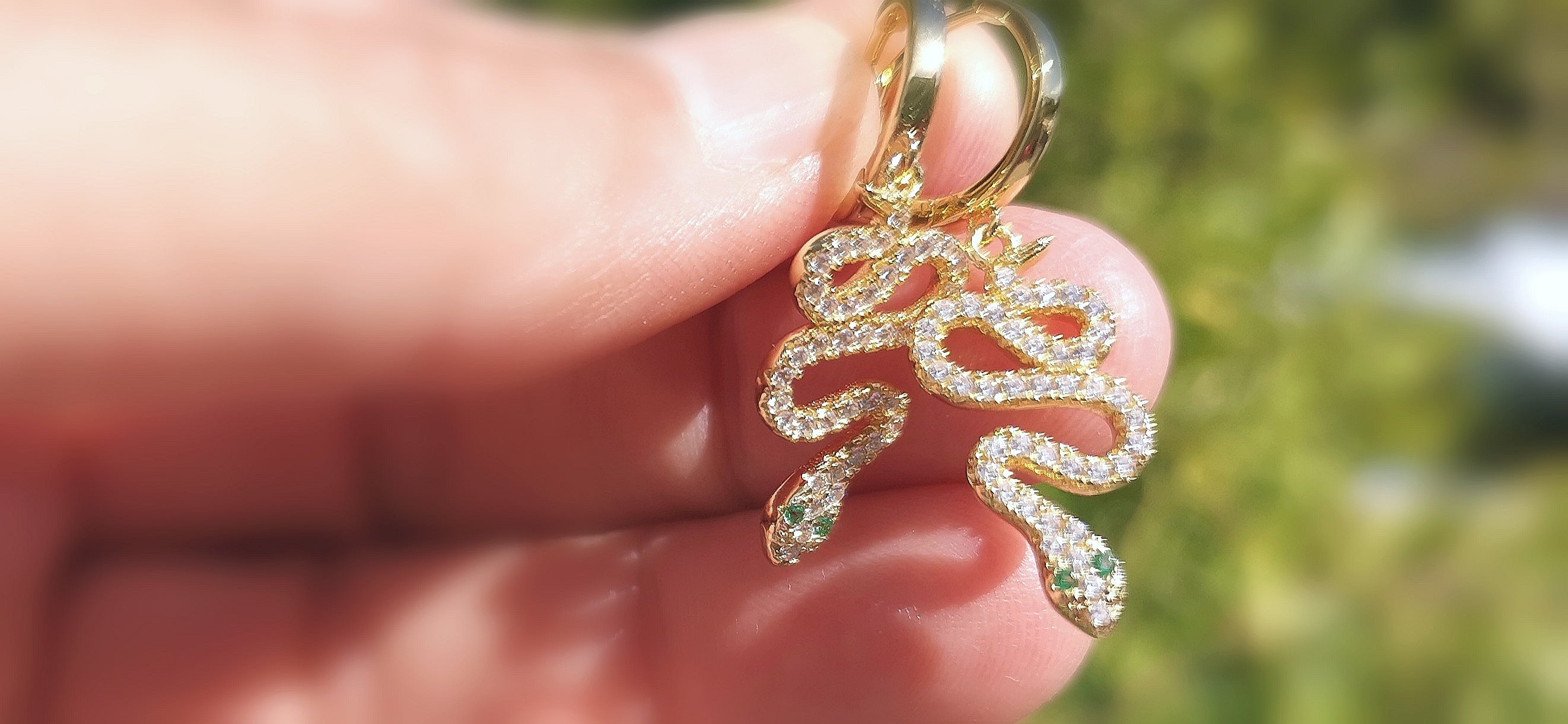 Schlange Krafttier Kobra Transformation Mallorca samaki Karma Schmuck
