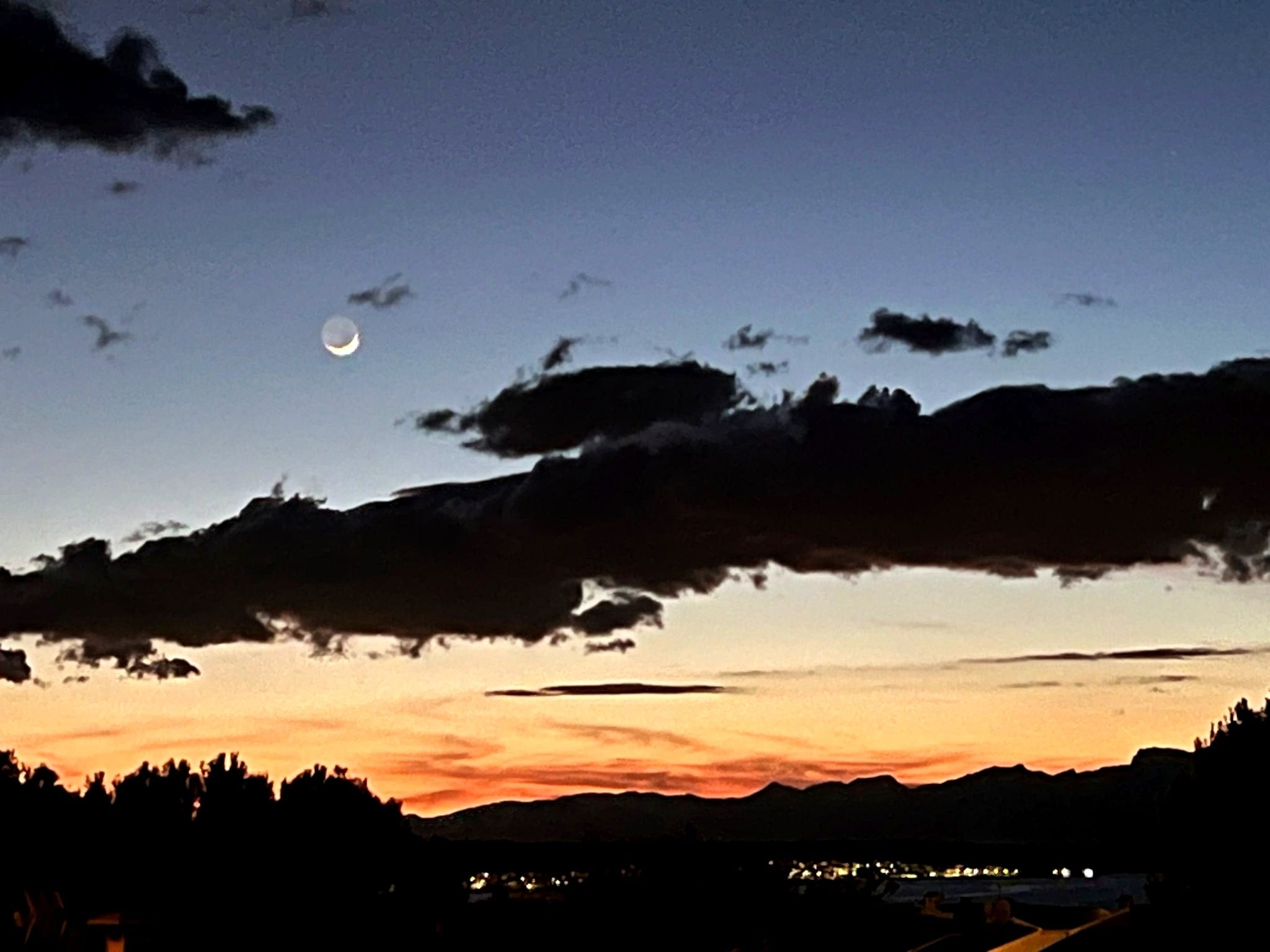 die Bucht von Alcudia gestern Abend Neumond beschienen