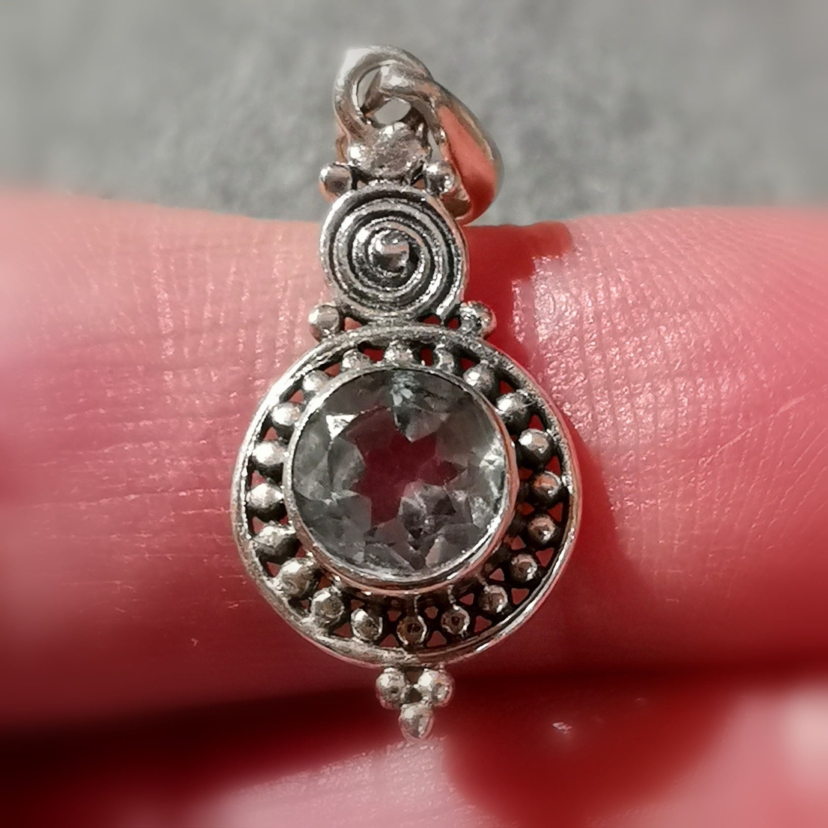 Aquamarin extra AA Edelstein Qualität, Sterling Bali Stil, zauberhaft facettierter Heilstein - geweiht mit Licht und Liebe, reine Freude