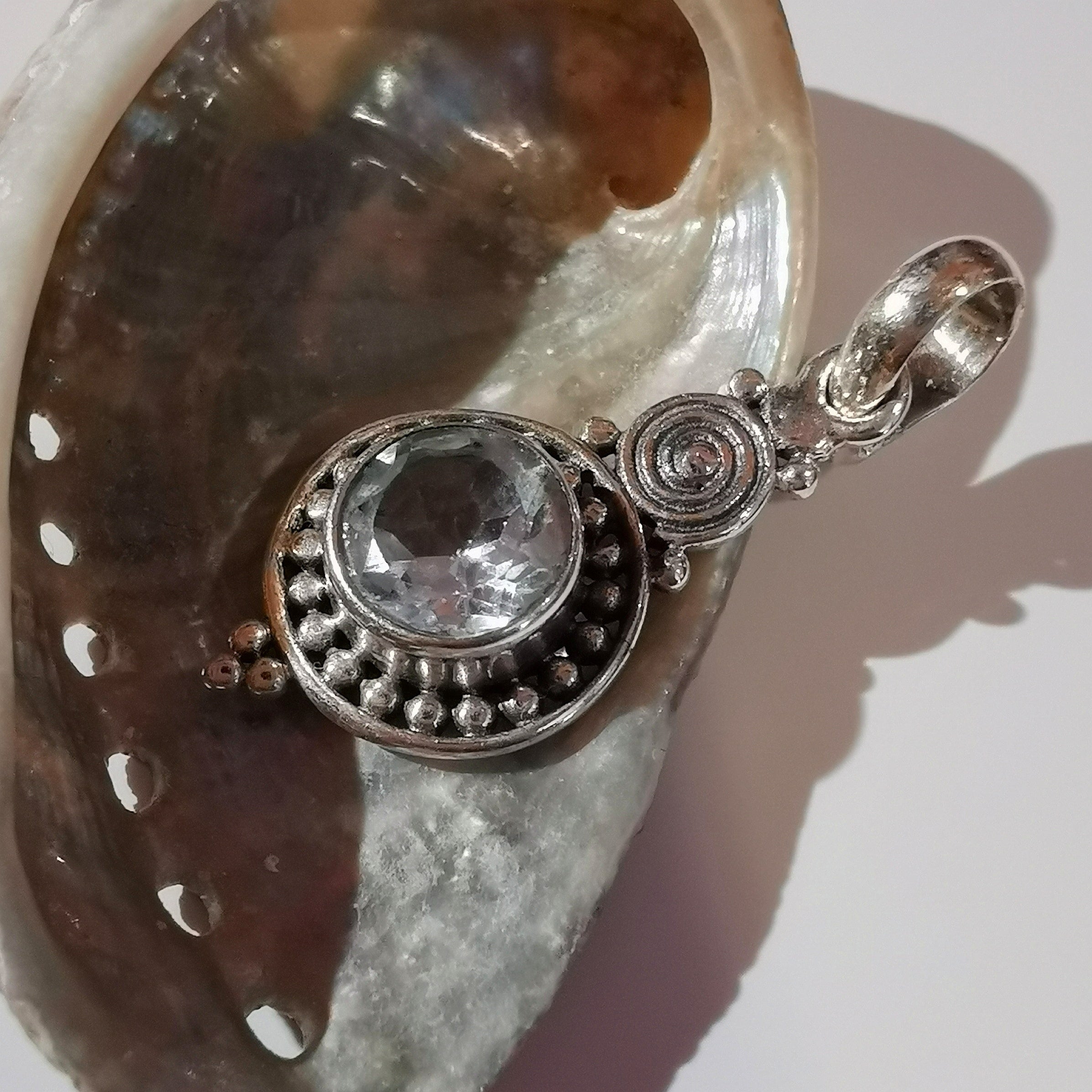 Aquamarin extra AA Edelstein Qualität, Sterling Bali Stil, zauberhaft facettierter Heilstein - geweiht mit Licht und Liebe, reine Freude