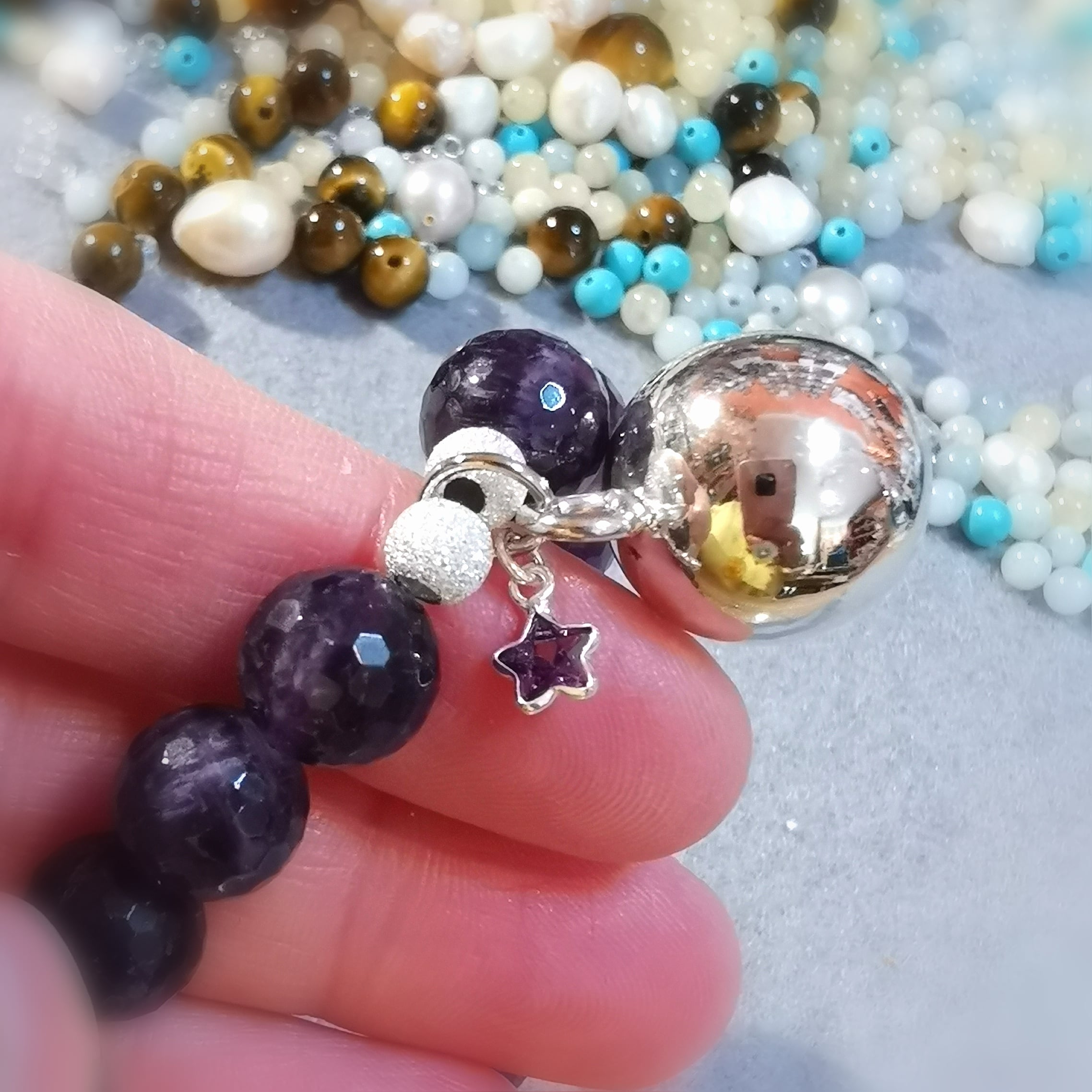 Engelsrufer Amethyst Seestern Karma Edelstein Heilstein Armband, Klangkugel Boho Schmuck, dem Leben vertrauen