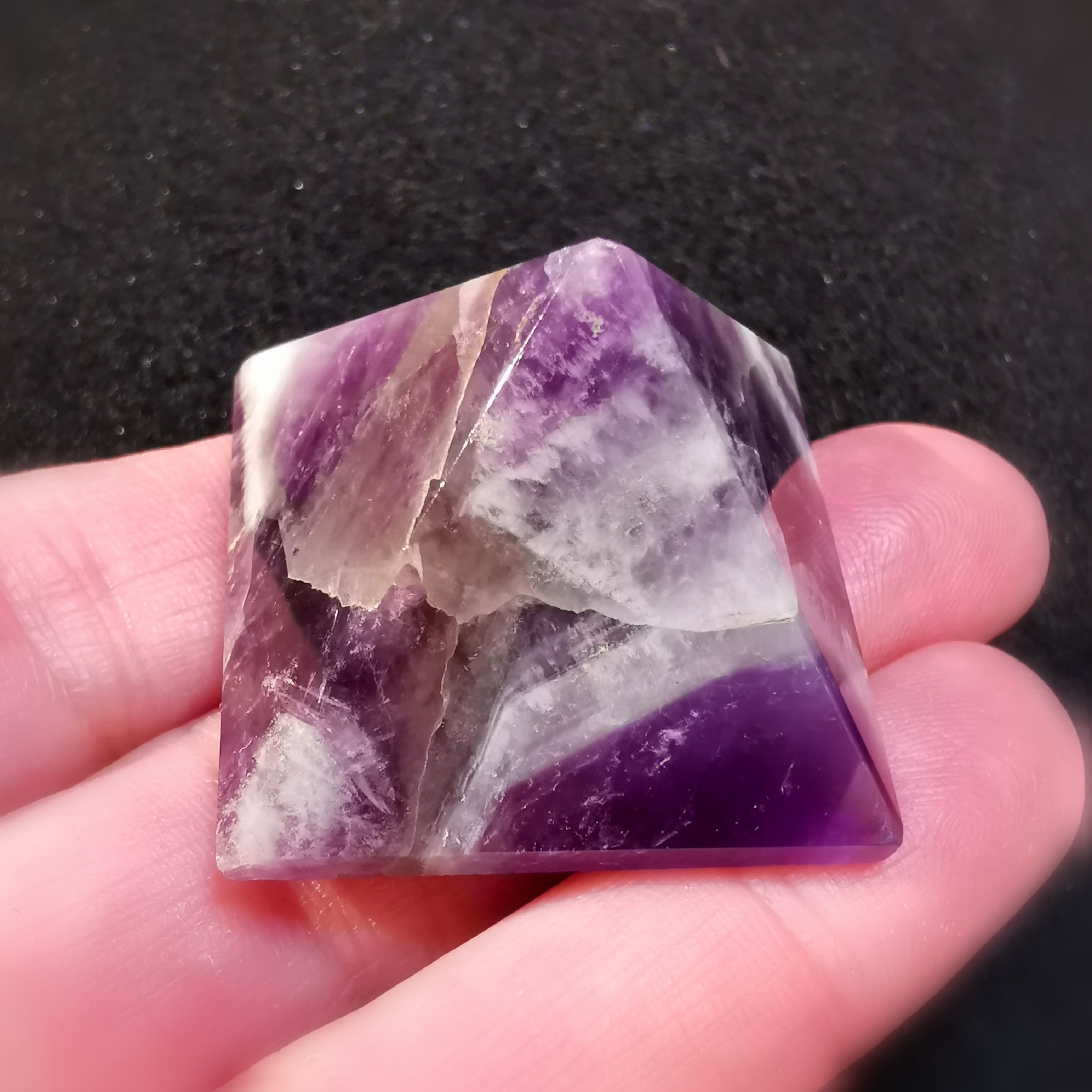 Amethyst Edelstein Pyramide, Gesundheit für Körper, Geist und Seele - Harmonie