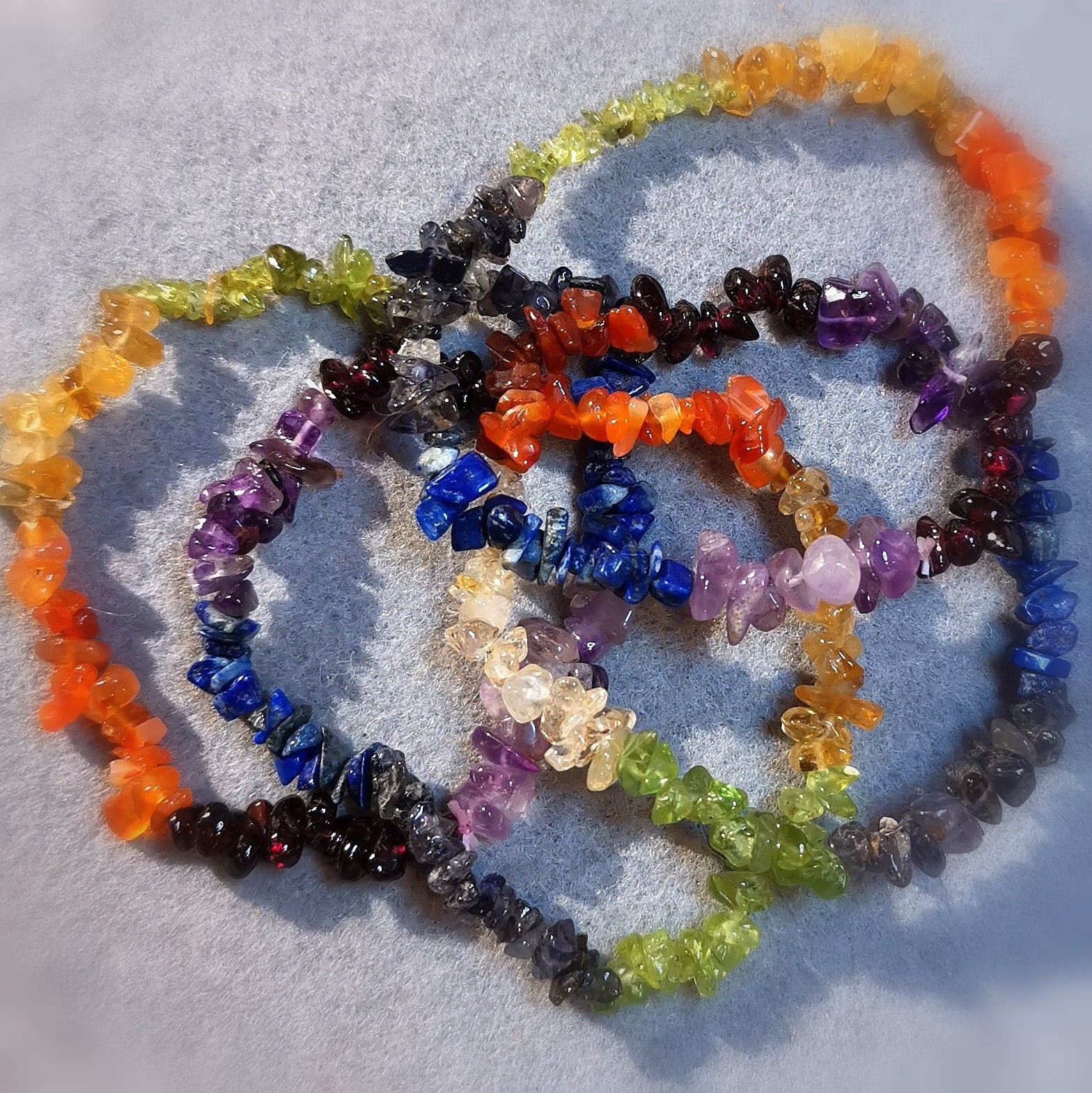 geweihtes Chakra Chakren Edelstein Heilstein Karma Armband mit 7 Steinen, authentisch leben