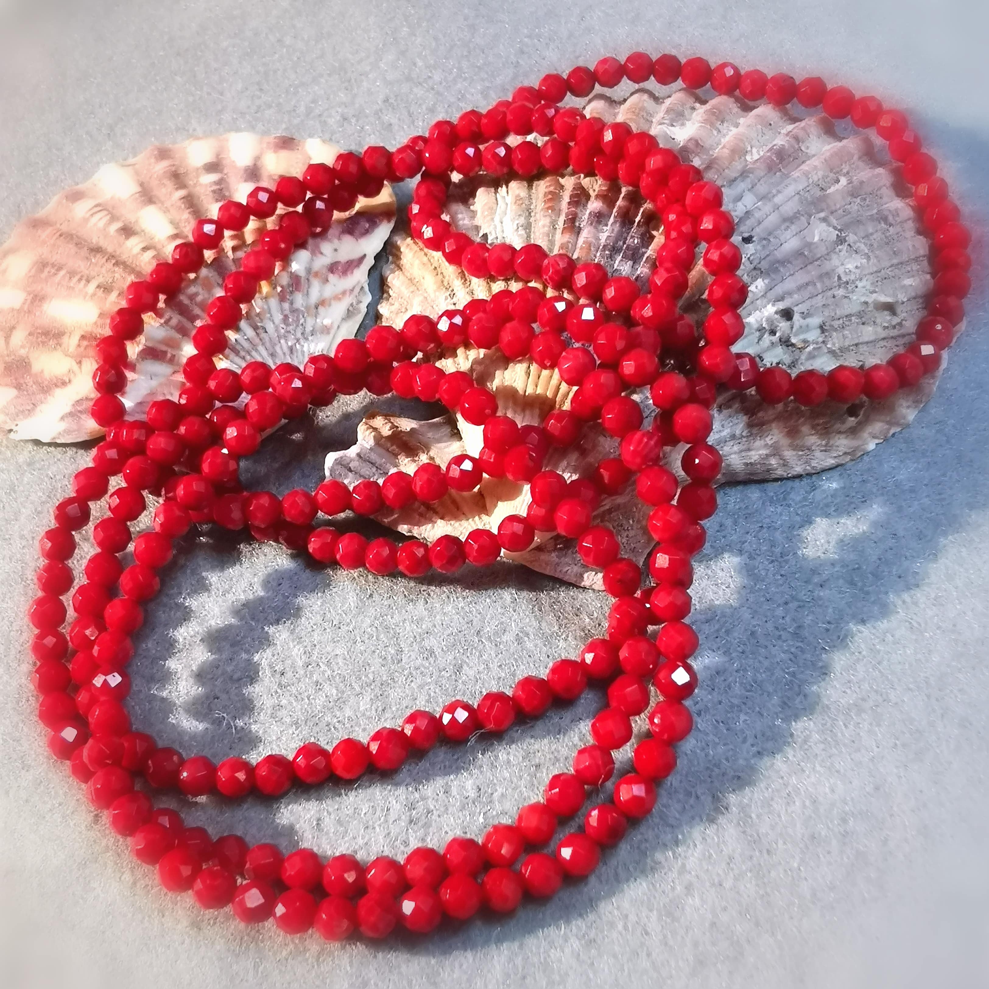 geweihtes Korallen Armbändchen love peace happiness, Edelstein Heilstein Karma Armband, Licht und Liebe