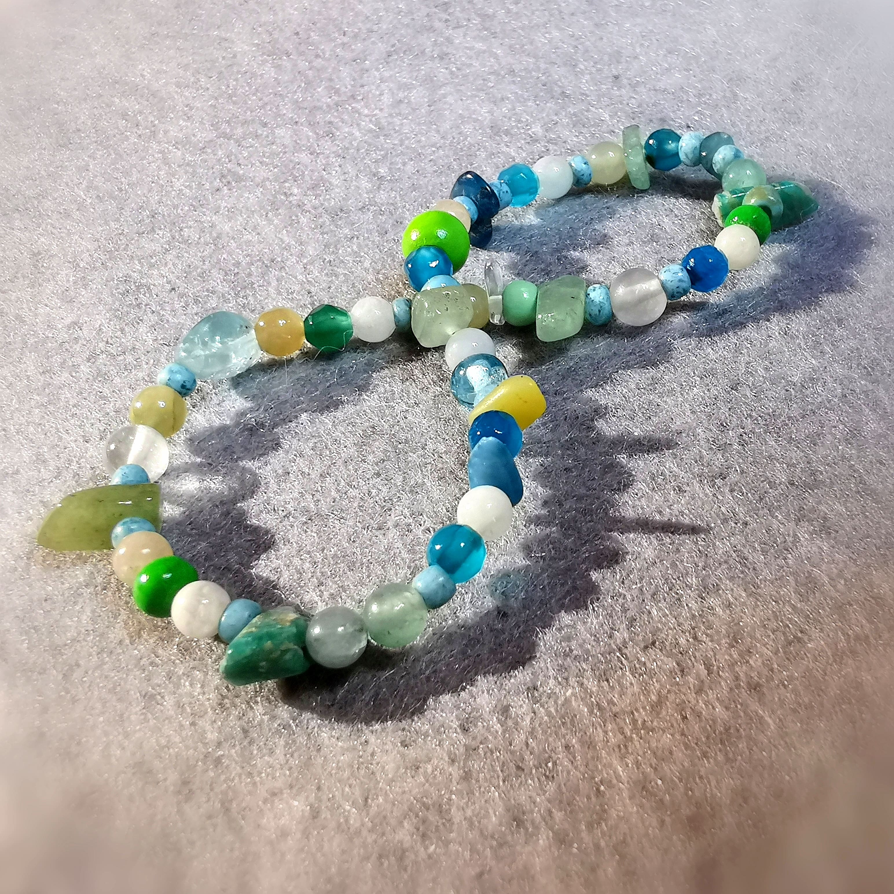 buntes Edelstein Heilstein Karma Armband kleine Kostbarkeiten, geweiht, Herzensfreude