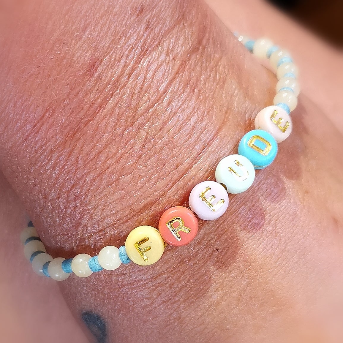 Orangencalcit "stille Worte" Heilstein Edelstein Karma Armband, geweiht, Freude Freude Freude