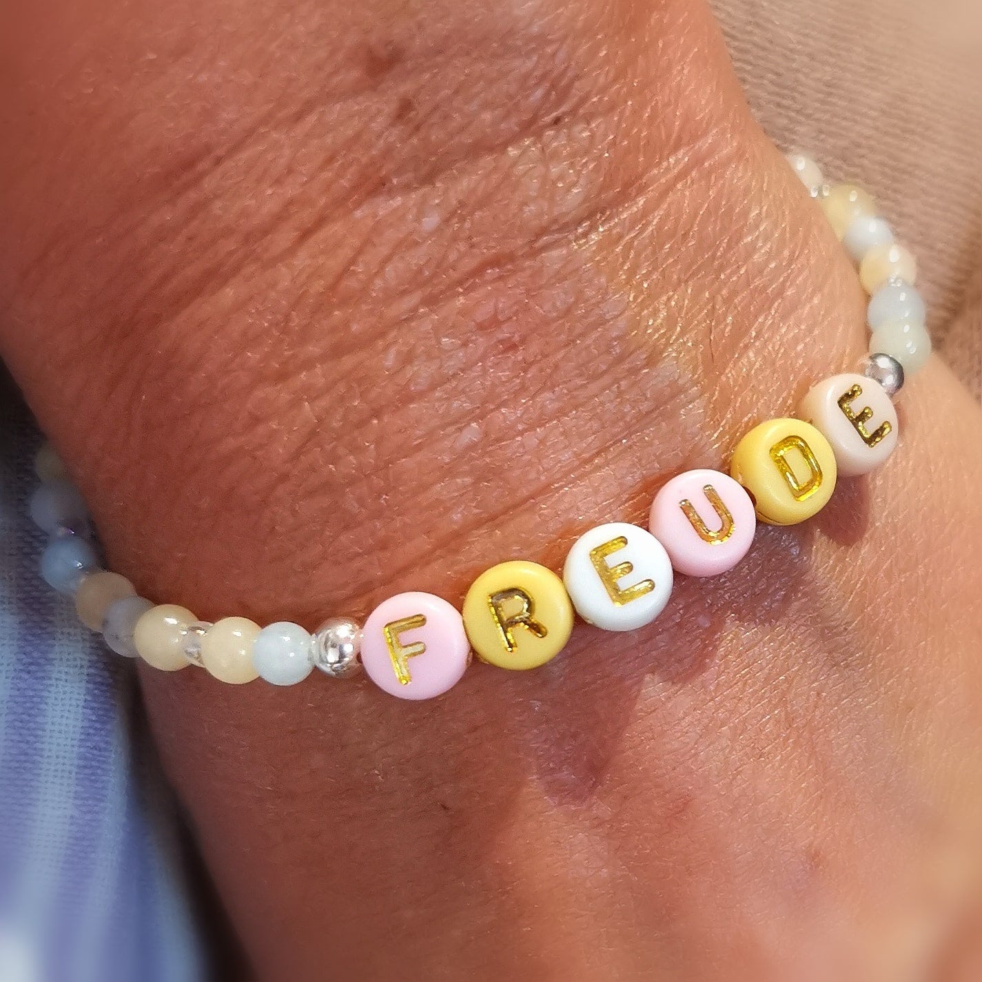 Aquamarin Beryll Orangencalcit "stille Worte" Heilstein Edelstein Karma Armband, geweiht, Freude Freude Freude
