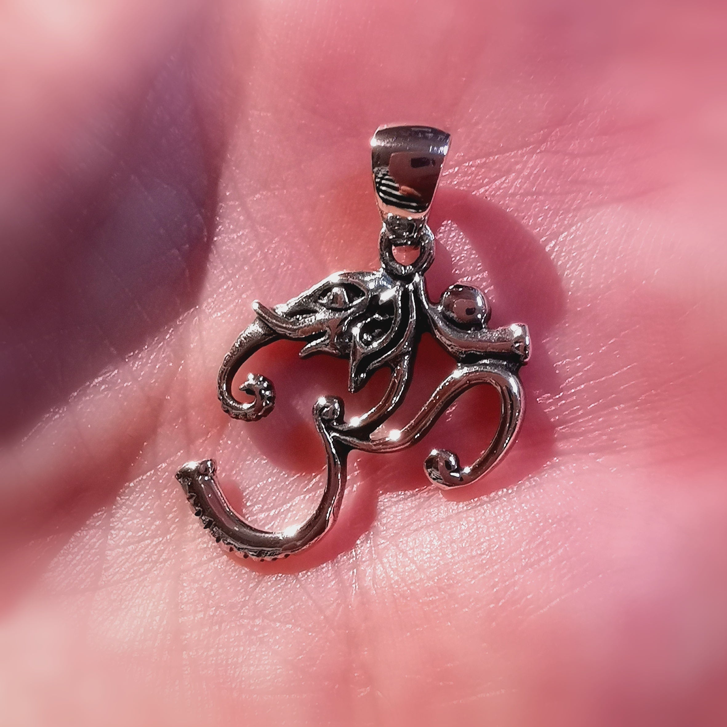 OM Ganesha Glückssymbol Anhänger Sterlingsilber, Schutz und Frieden