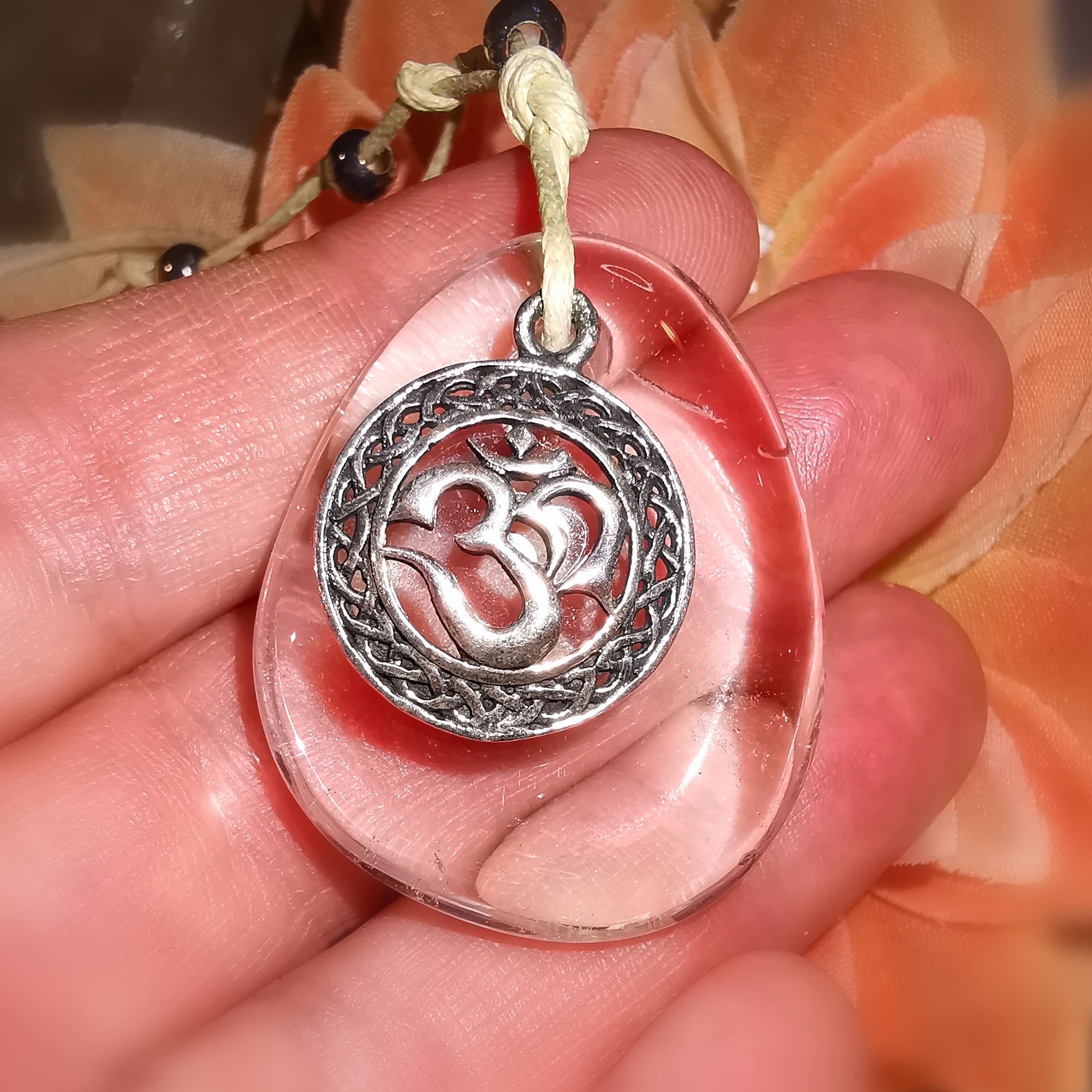 OM Bergkristall Edelstein Sterlingsilber Boho Karma Kette, AA Qualität Chakra Heilstein, Innerer Frieden