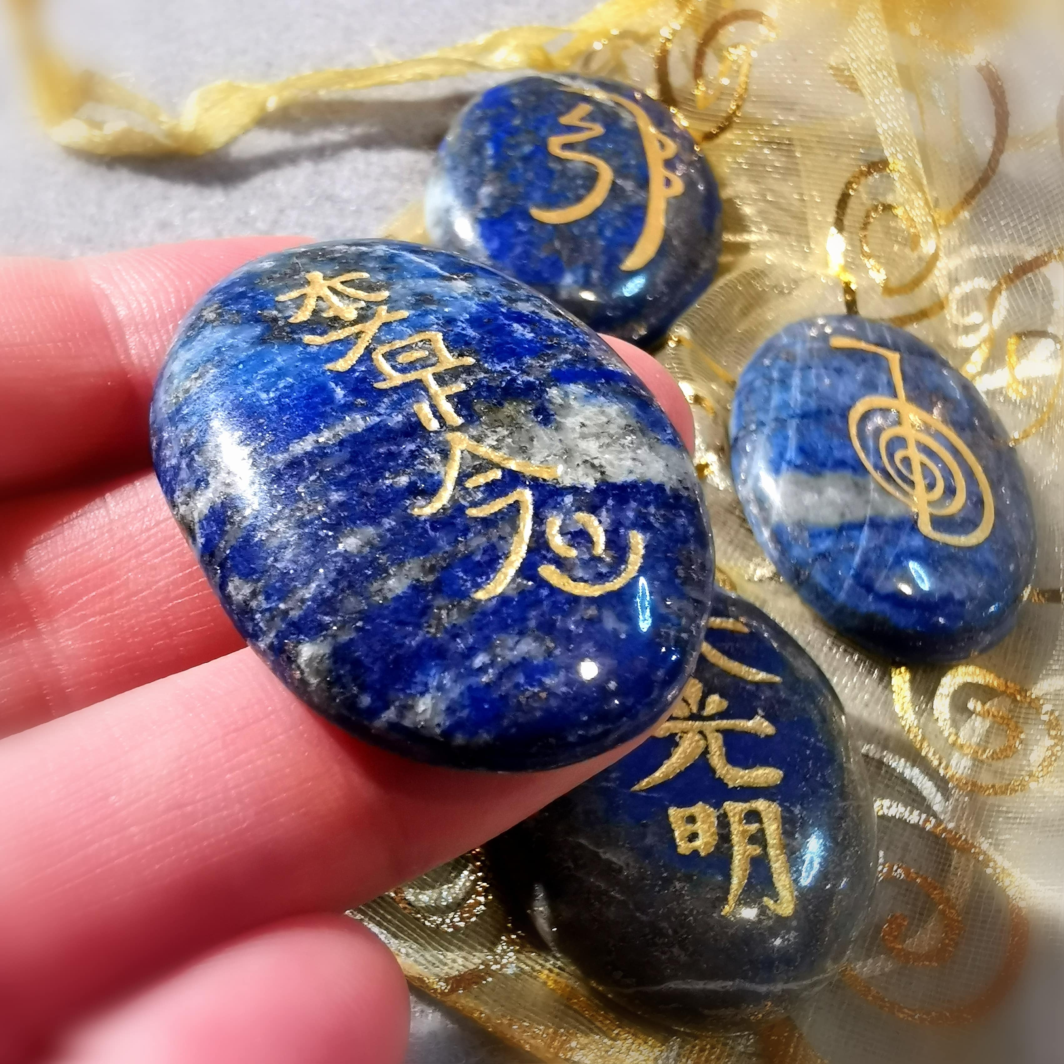 Lapislazuli Edelstein Handschmeichler, Reiki Meditations Set- Licht und Liebe, geweiht - Optimismus