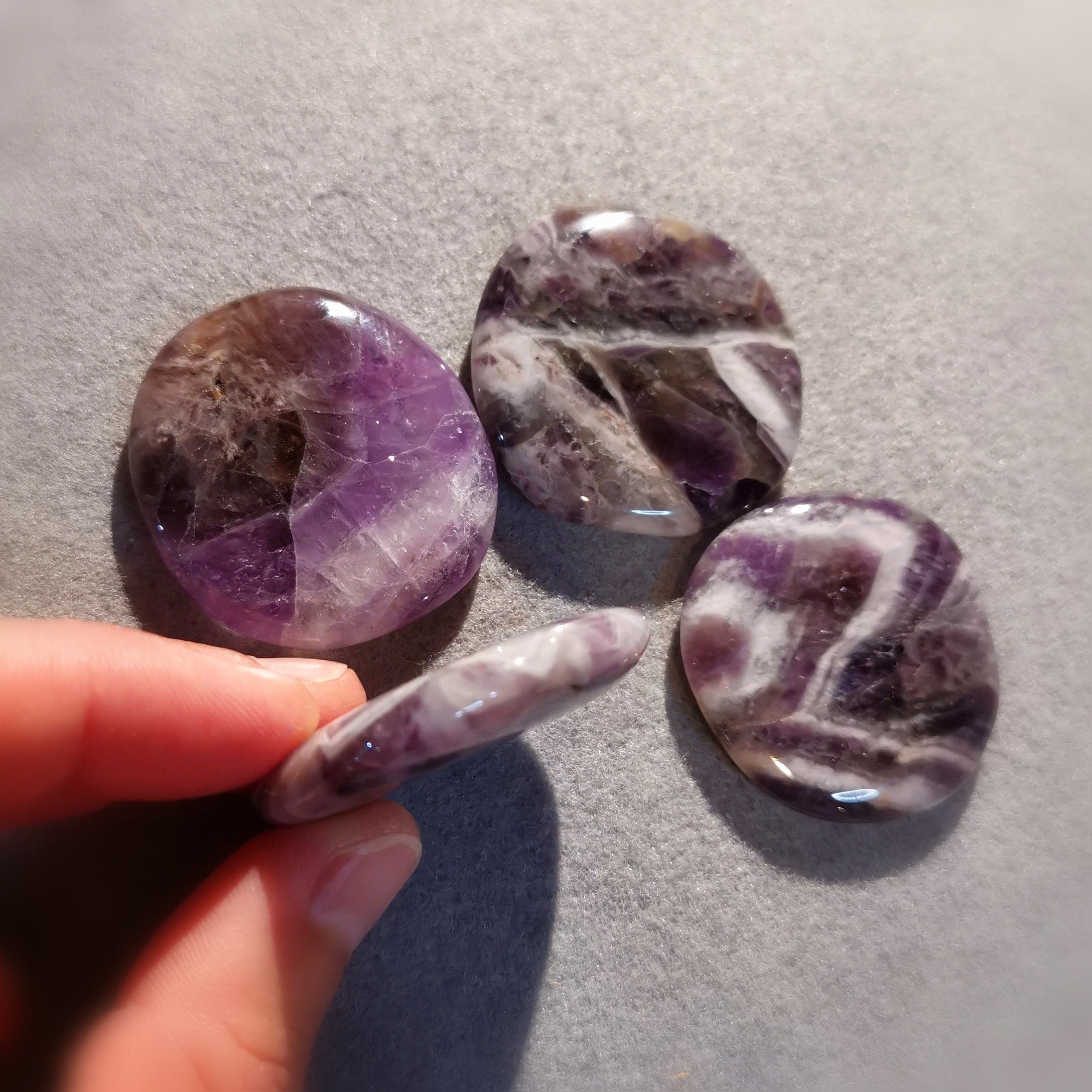 💜 Chevron Amethyst Gemstone Talisman – Clarity & Inner Peace