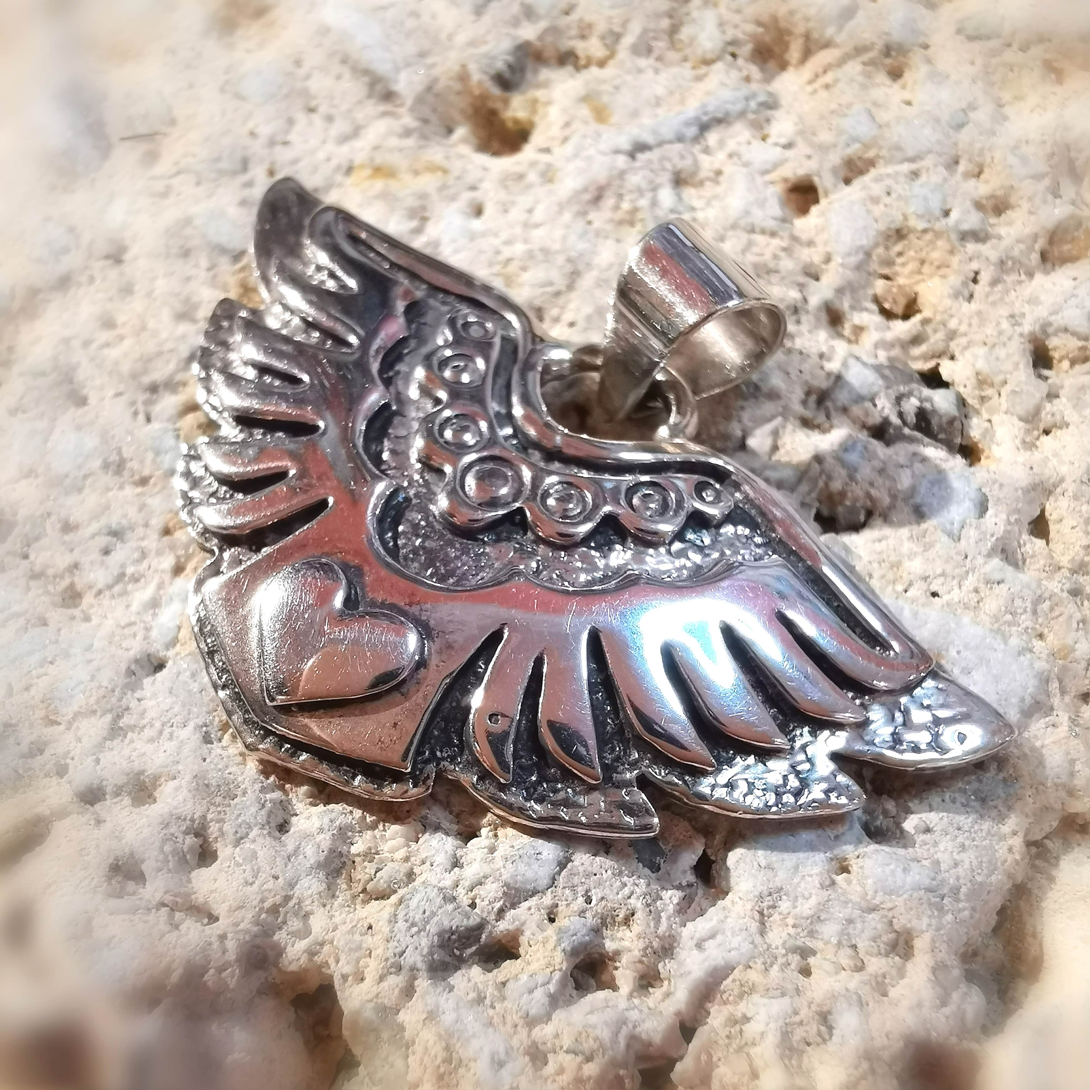 Engelsflügel Herzchakra Ethno Anhänger Sterlingsilber - Mut