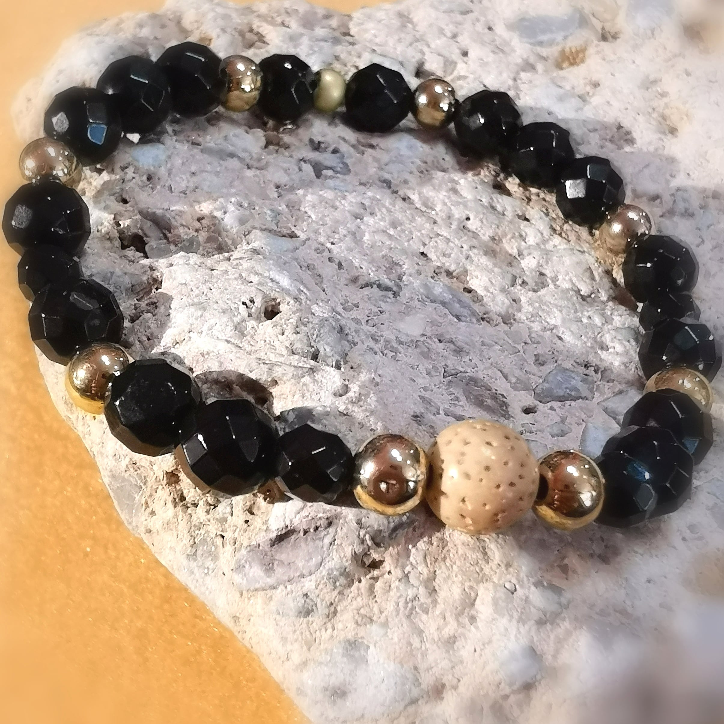 Lotus Gagat Edelstein Heilstein Karma Armband, geweiht, Samen und Kohle, Eigenliebe und Liebe