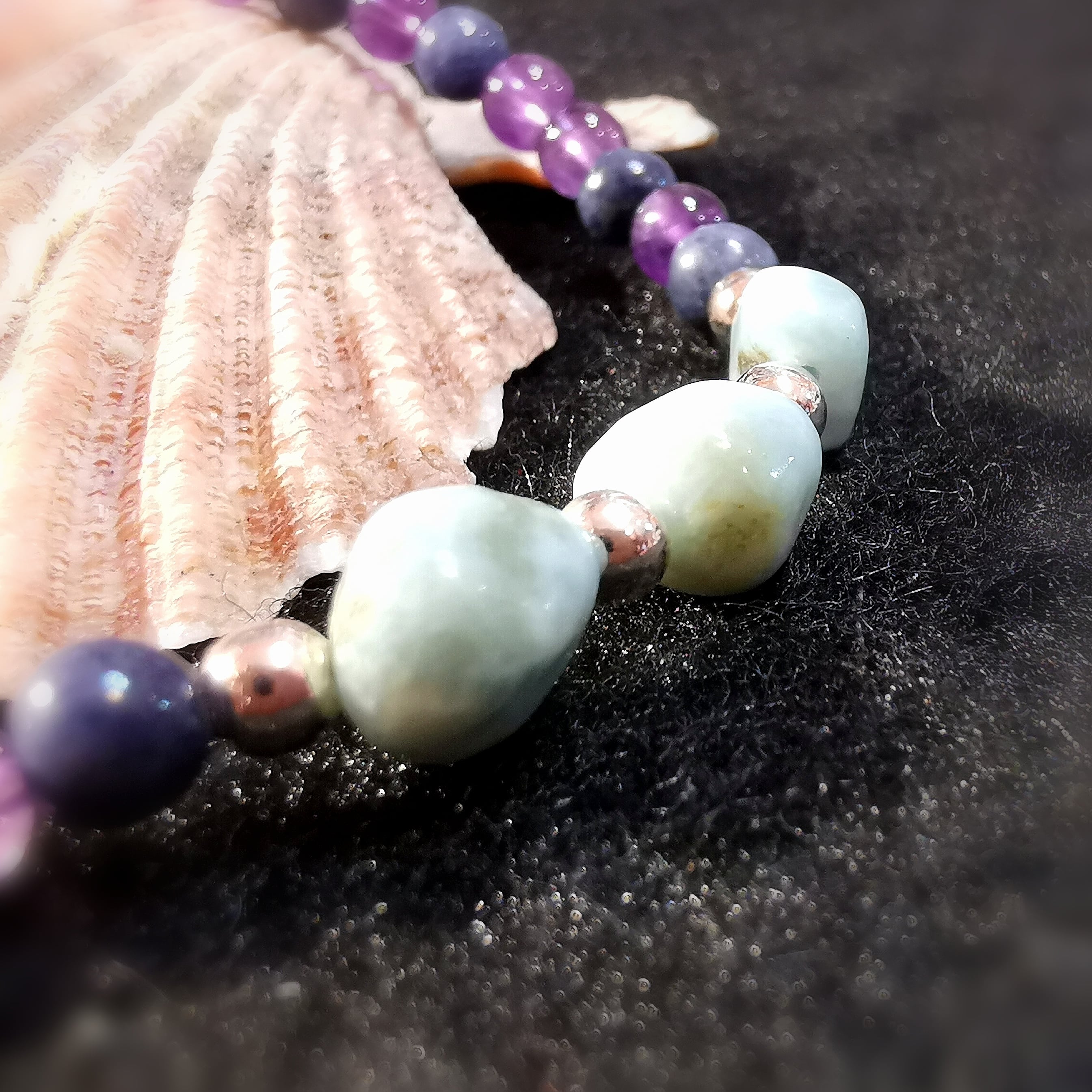 Larimar Saphir Amethyst Edelsteine in Harmonie, Heilstein Karma Chakra Armband, geweiht, Intuition - Vertrauen - Leichtigkeit