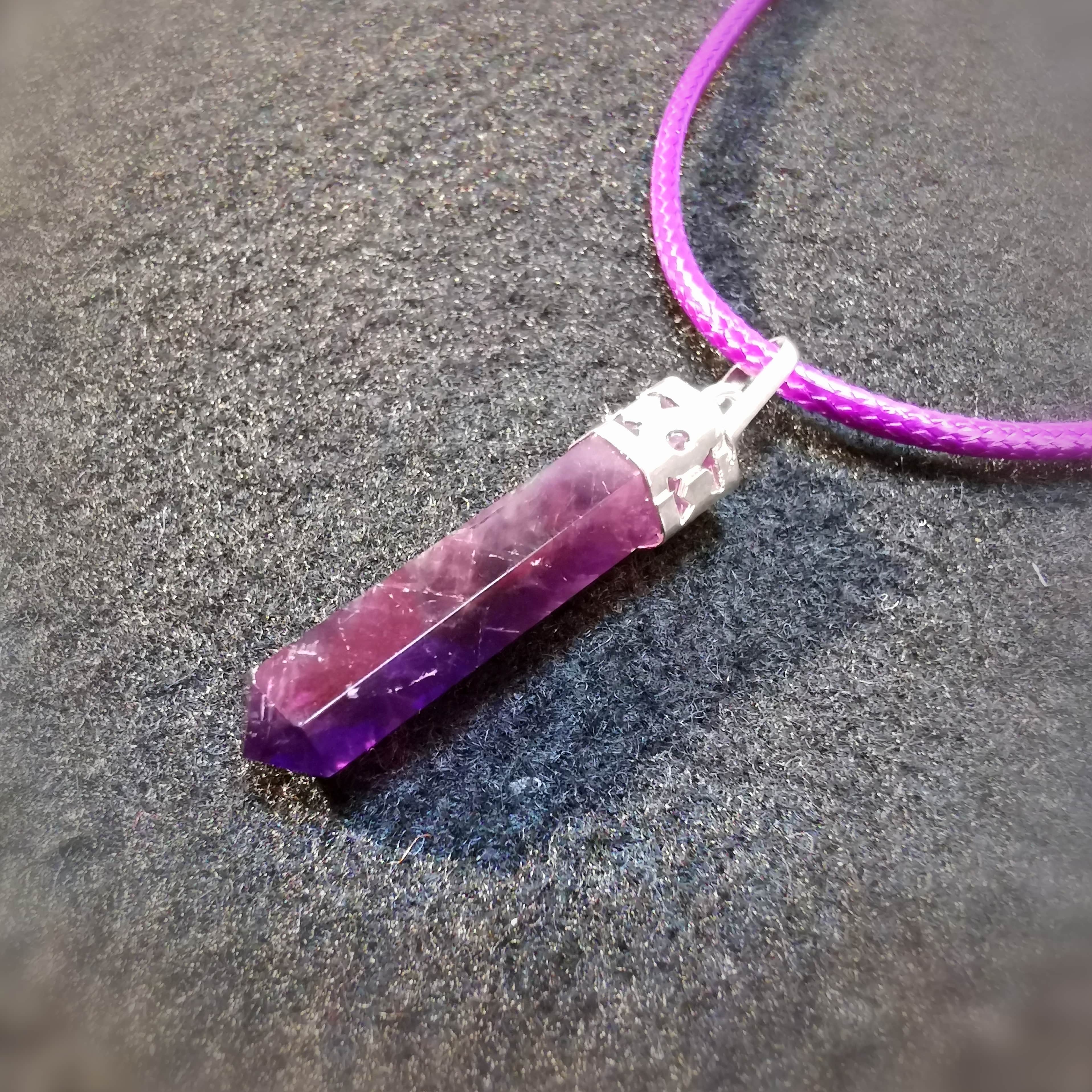 Amethyst Stift Stab Edelstein Heilstein Karma Kette Kronenchakra - Harmonie in Beziehungen