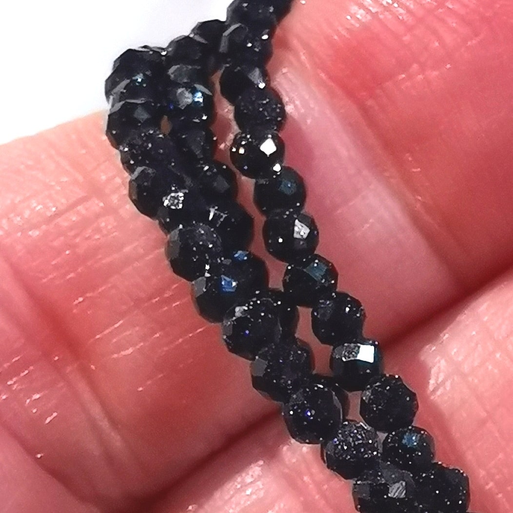 blauer Aventurin Edelstein Spitze Polarstern Karma Kette, filigrane 2 mm Heilsteine, Intuition und Vertrauen