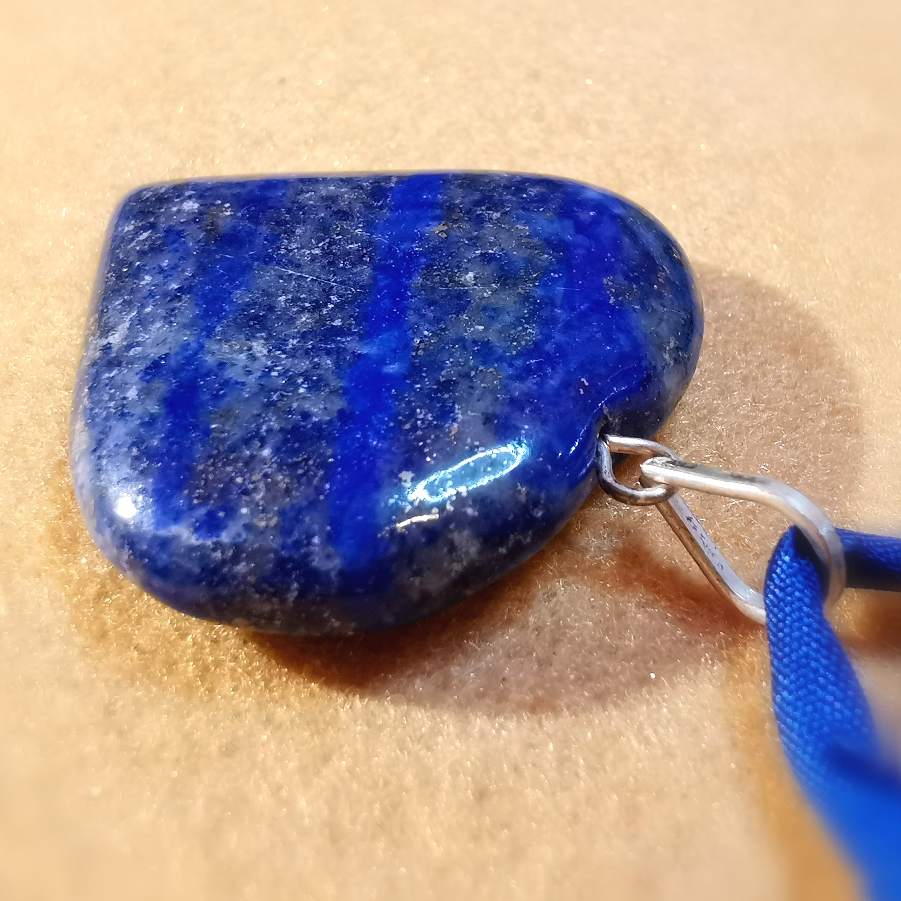 OM Lapislazuli Edelstein Heilstein Herz Chakra Seide Karma Kette, allumfassende Liebe und Intuition