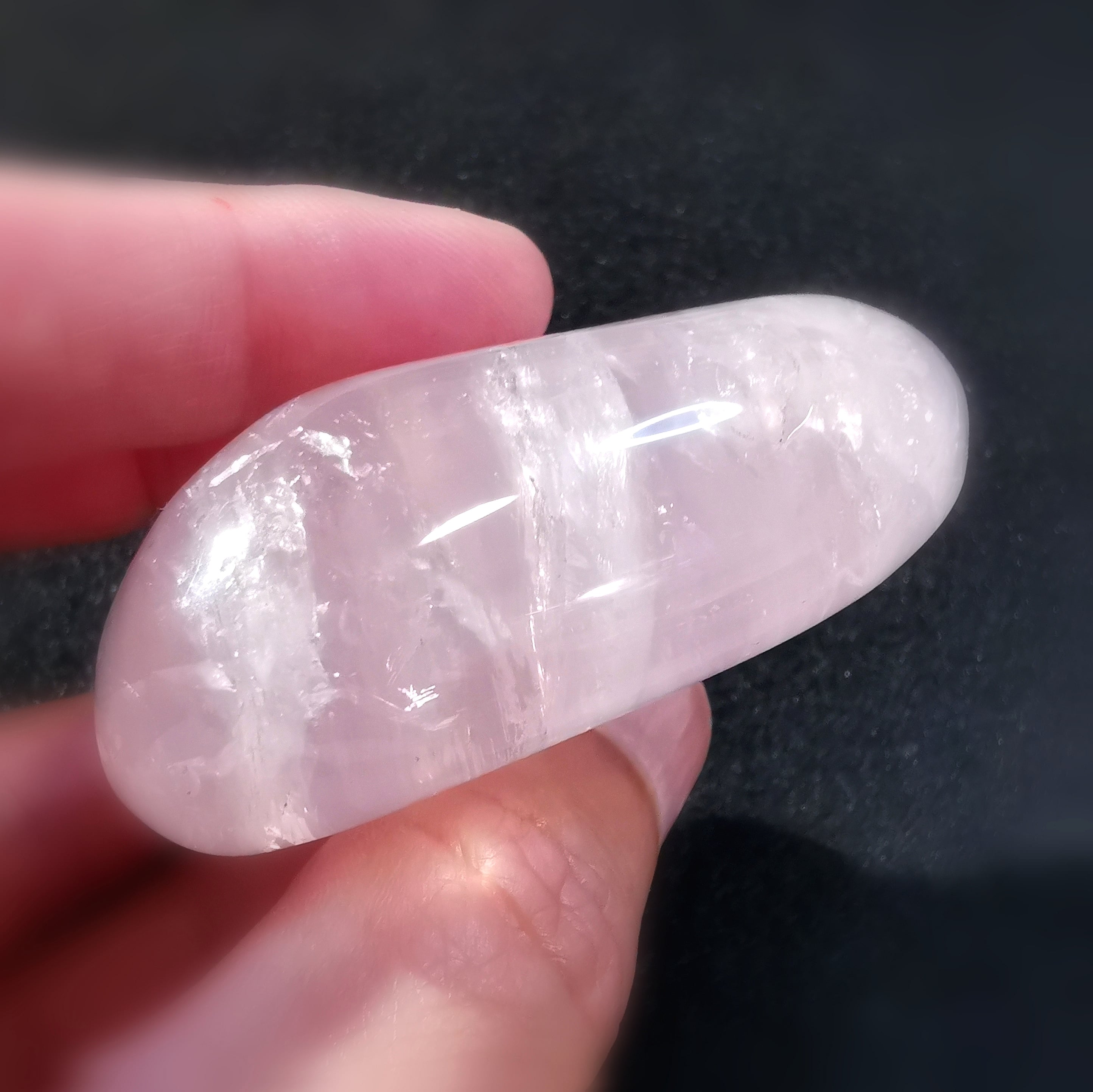 Rosenquarz XXL geweiht, Trommelstein, Heilstein Edelstein zur Meditation und Entspannung - Reiki, Yoga, Meditation - Licht und Liebe