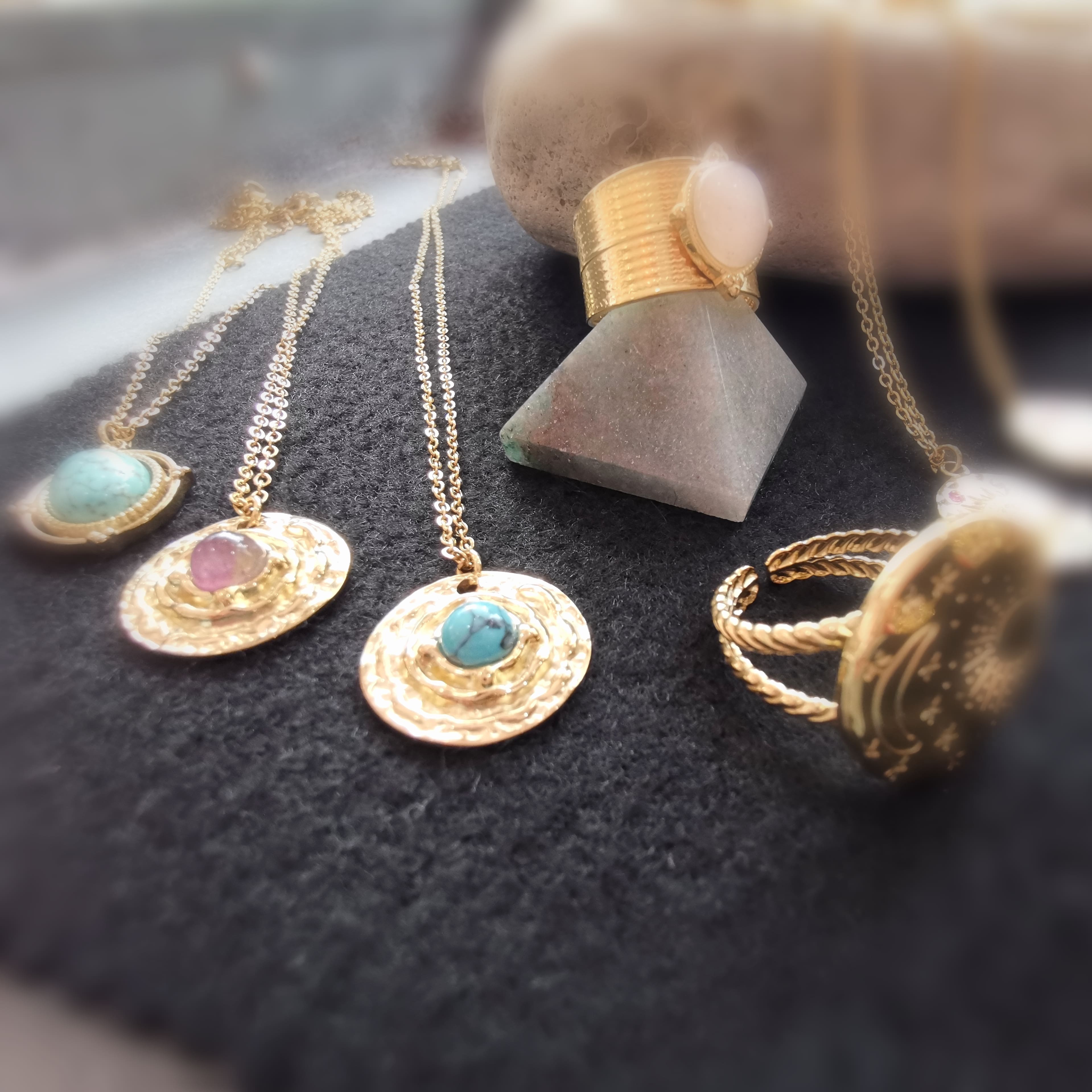 Howlith Türkis Lebenskreis Edelstein Heilstein, Boho Gold Karma Schmuck geweiht, neue Kraft