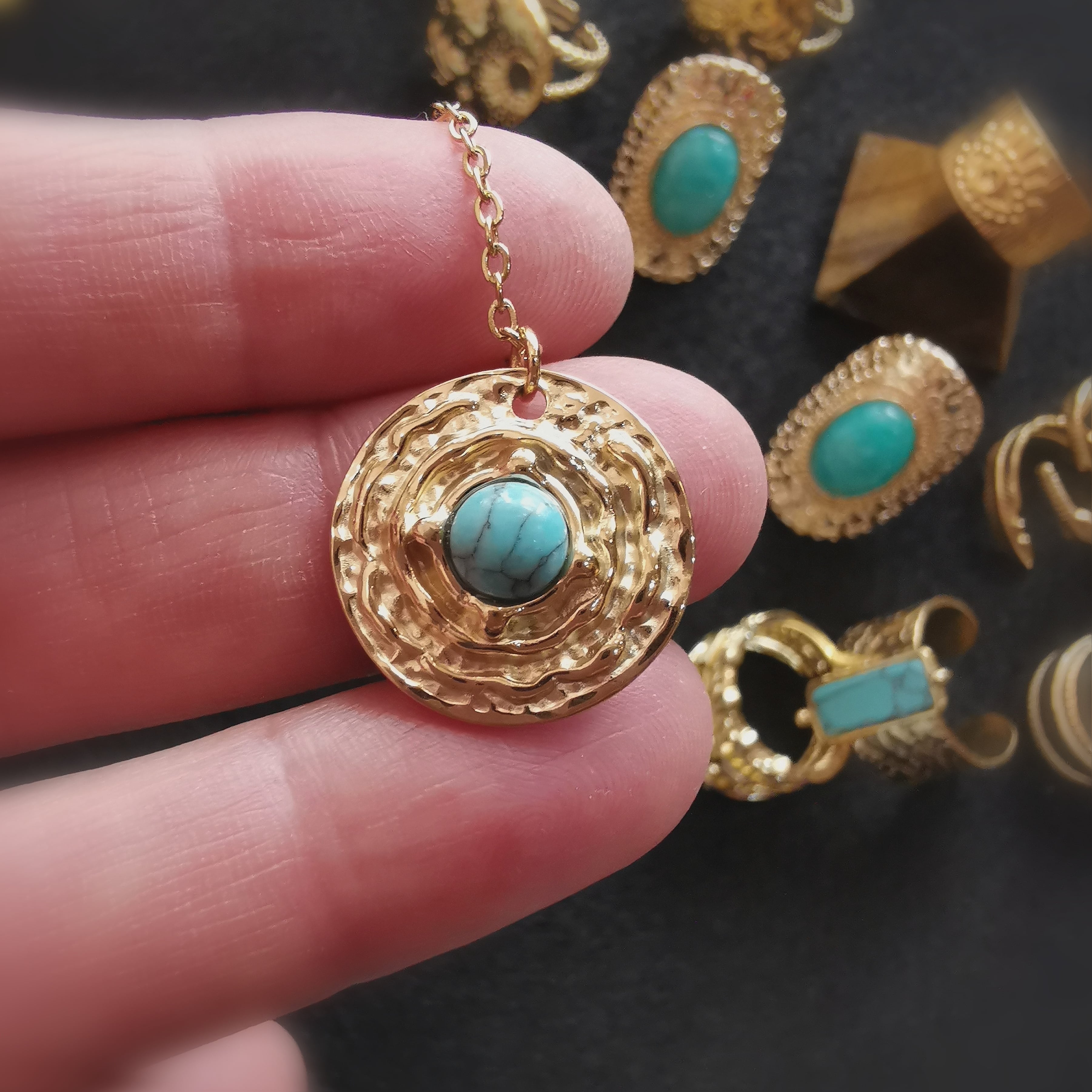 Howlith Türkis Lebenskreis Edelstein Heilstein, Boho Gold Karma Schmuck geweiht, neue Kraft