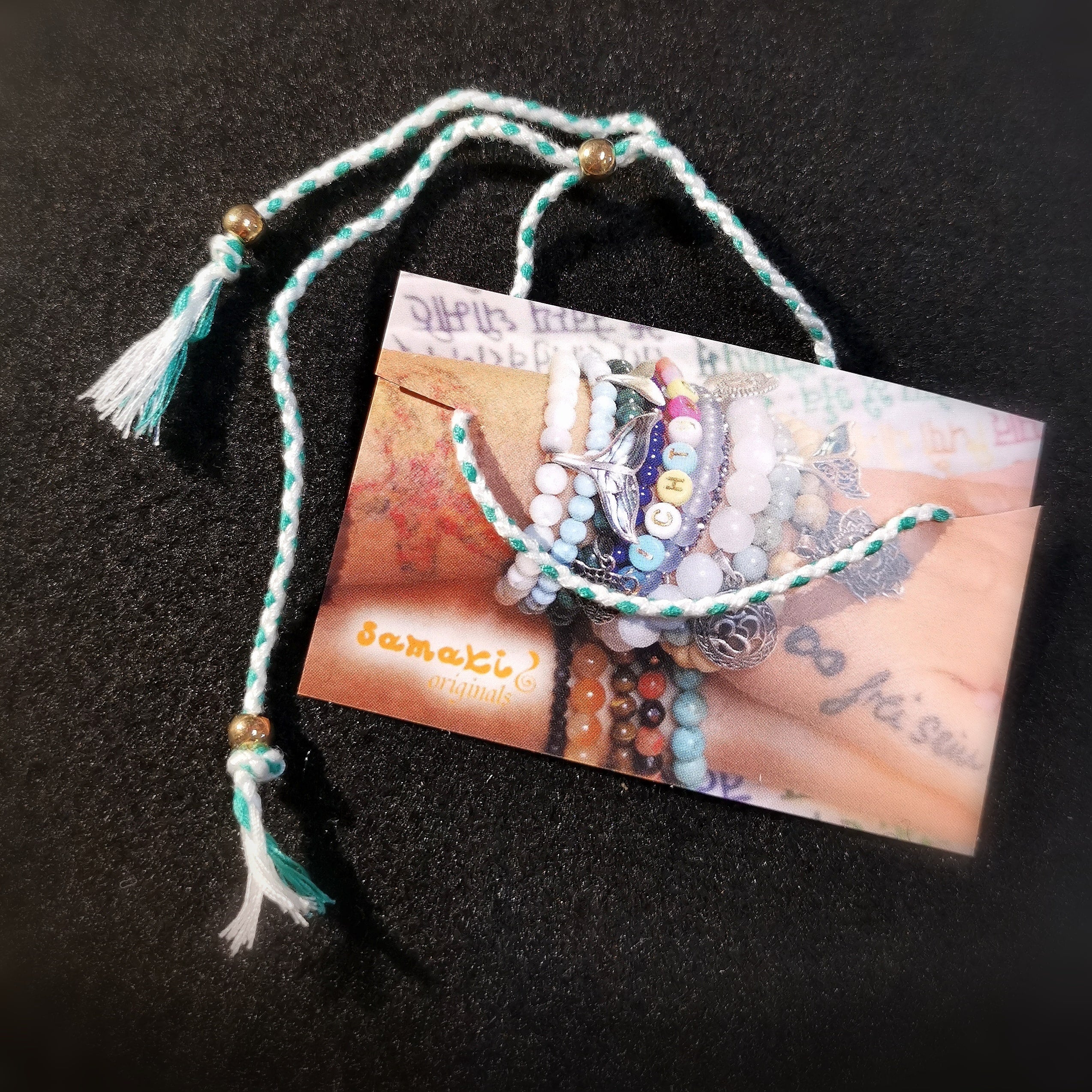 Glücksbändchen Türkis-Weiß, happy bead, "wünsch dir 'was" Armband / Fusskettchen geweiht, Freude am Leben