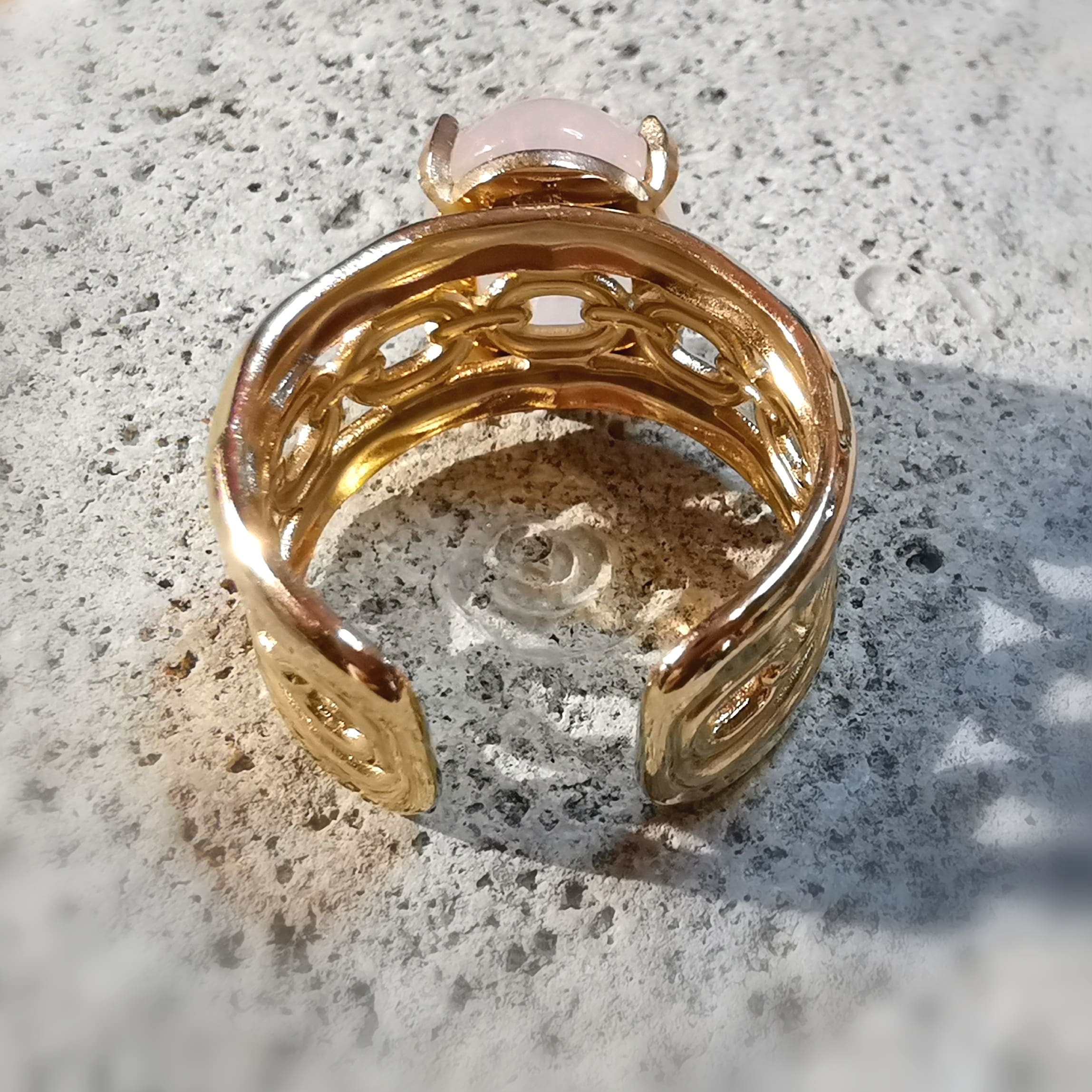 Rosenquarz Edelstein Heilstein Ring, Boho Gold Karma Schmuck geweiht, Freude