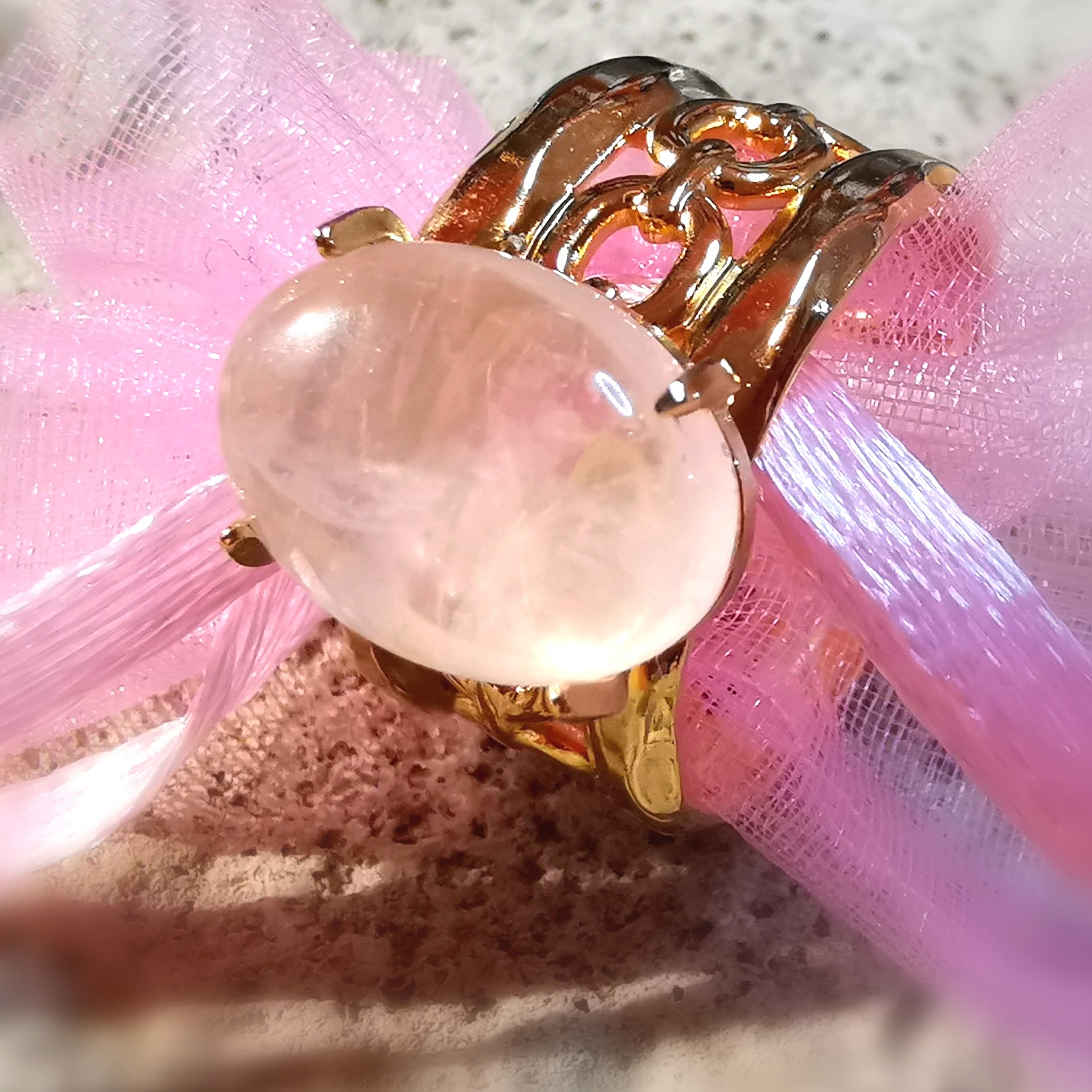 Rosenquarz Edelstein Heilstein Ring, Boho Gold Karma Schmuck geweiht, Freude