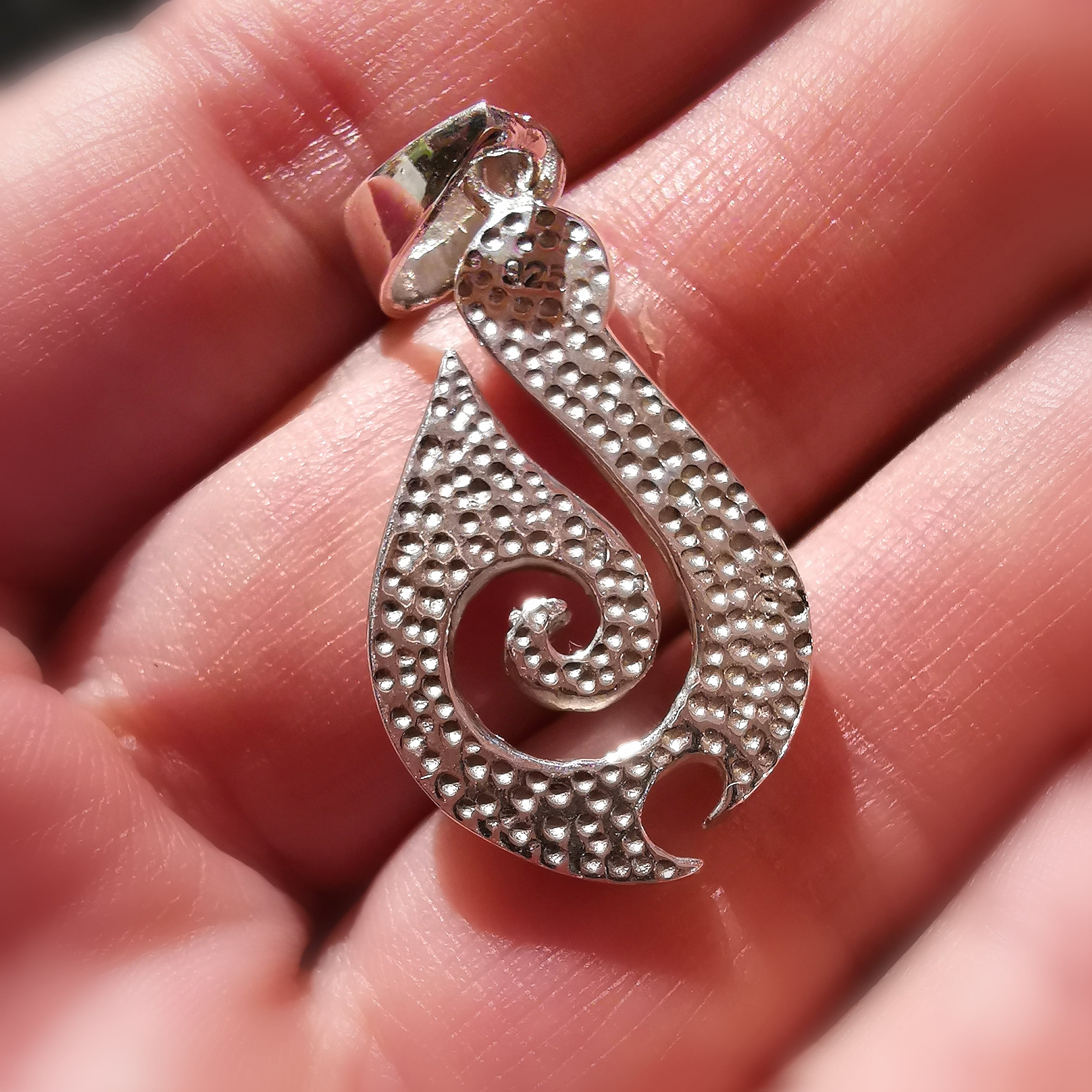 HEI MATAU Angelhaken Maori Talisman Glücksbringer Anhänger Sterlingsilber
