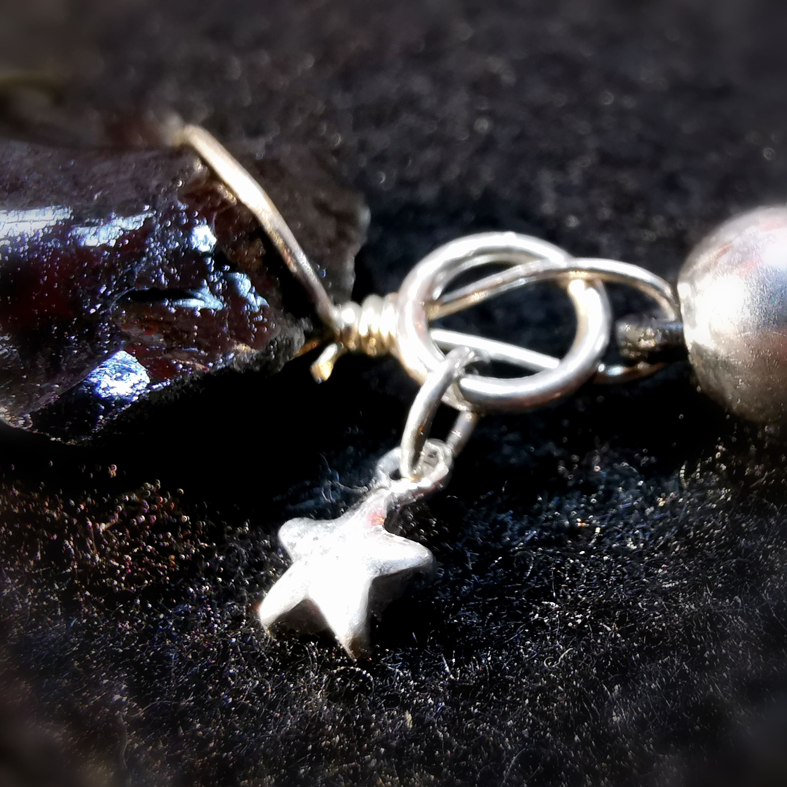 Obsidian Pfeilspitze Speerspitze Drachenglas Edelstein Heilstein Seestern Krafttier, Karma Edelstein Talisman Kette, geweiht - Schutz und Kraft