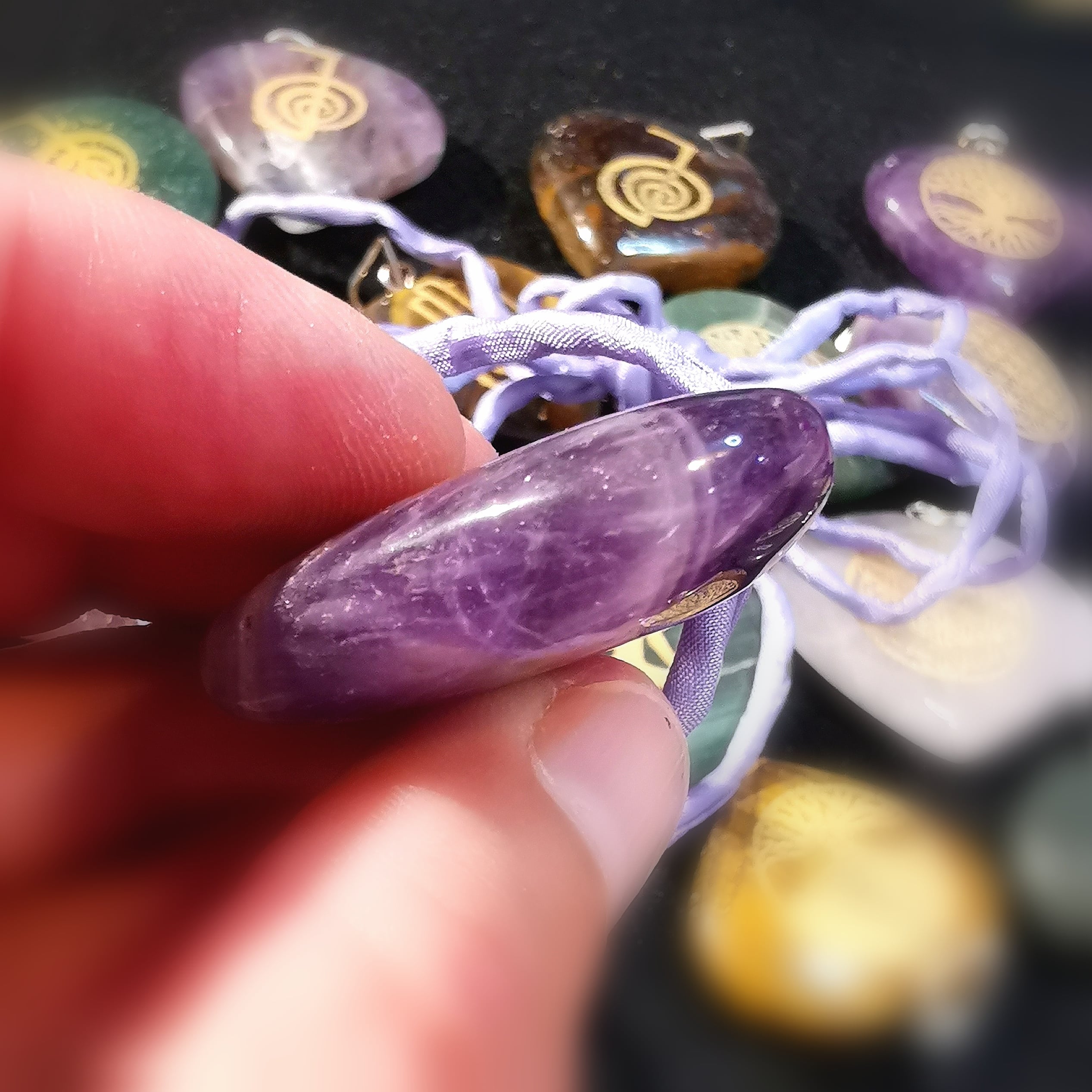 OM Symbol Amethyst Edelstein Heilstein Herz Chakra Karma Kette, Vertrauen lernen