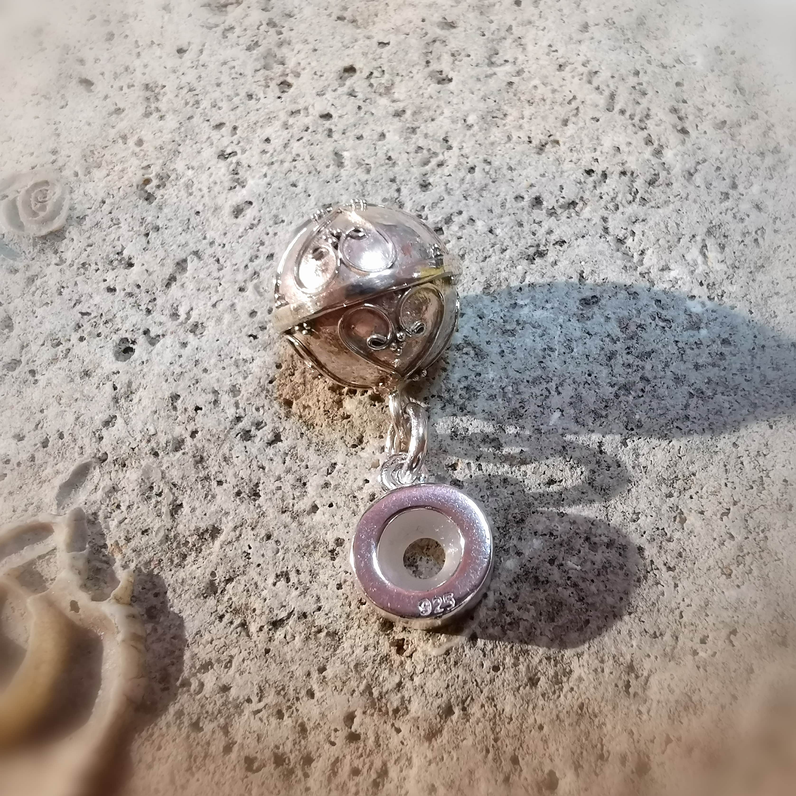 Engelsrufer Klangkugel Sterlingsilber Bead Charm Anhänger für Sammel-Armbänder, geweiht - "ich bin behütet"