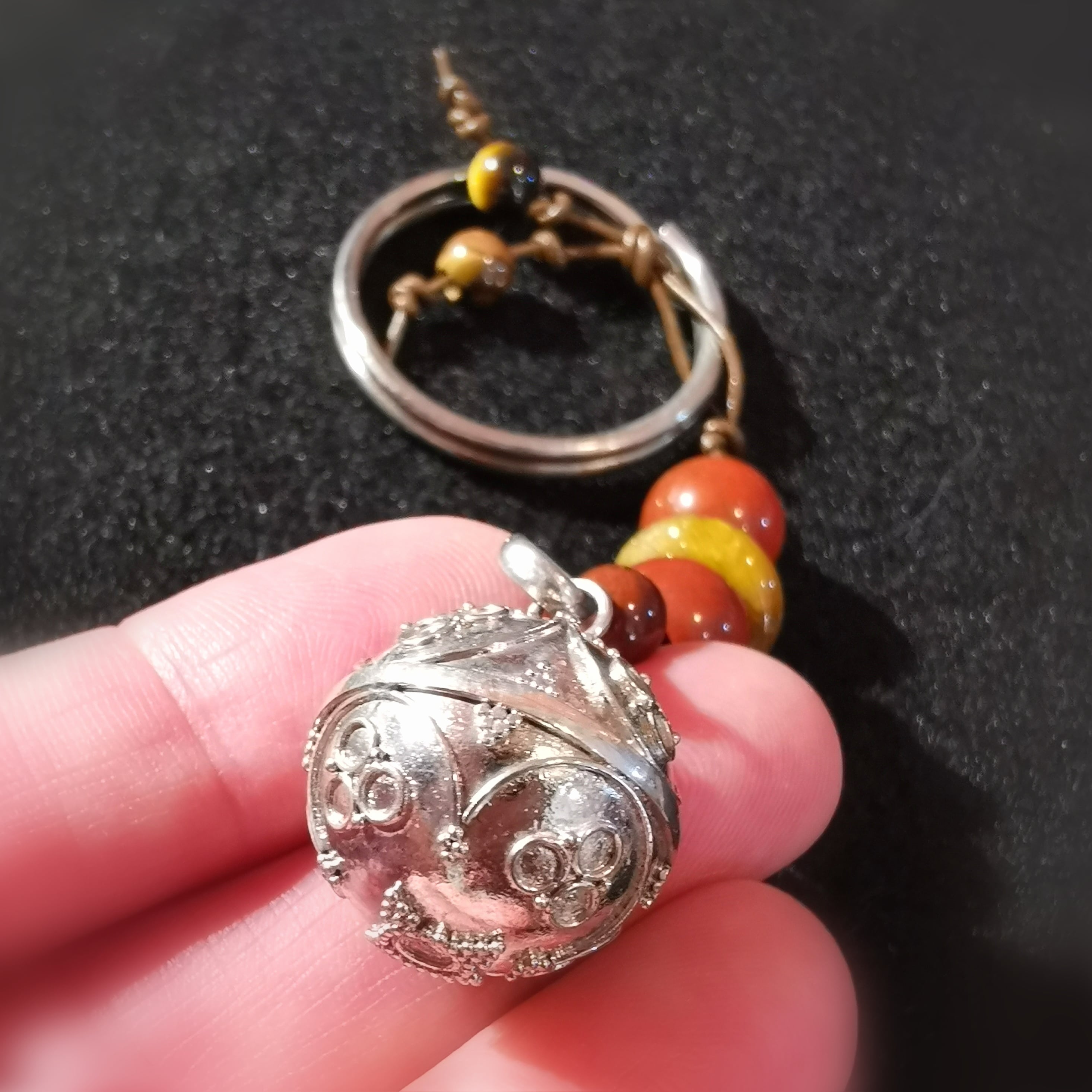 Engelsrufer Schutz Klangkugel Schlüsselanhänger, Karma Edelstein Sterlingsilber Charm, geweiht, Licht und Liebe
