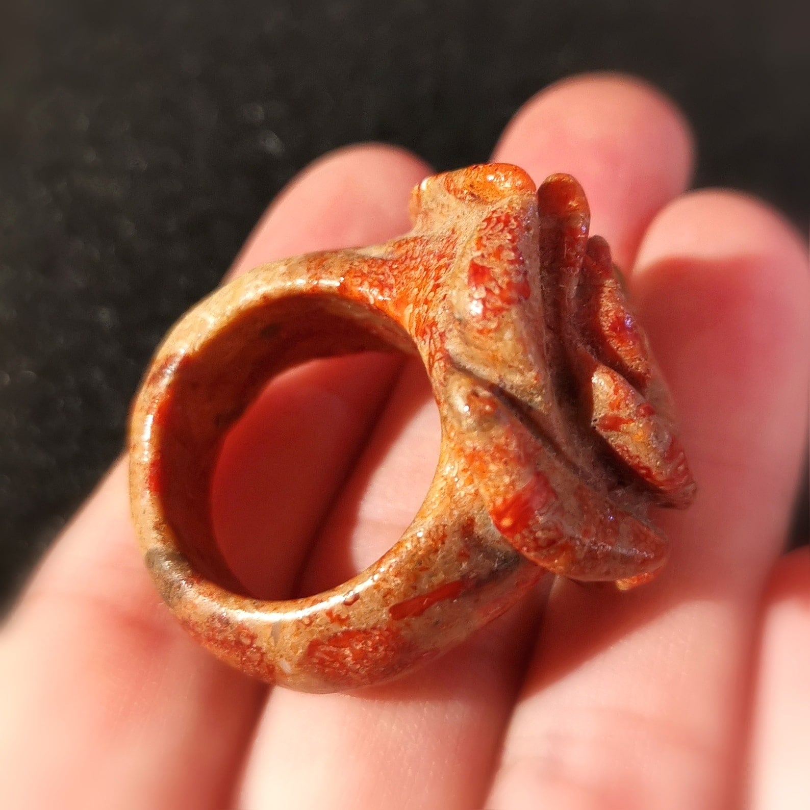 üppiger Koralle Rosen Ring, Edelstein Blüten Karma Wurzelchakra Heilstein Fingerring, Größe 61 - Liebes- wie Lebenslust