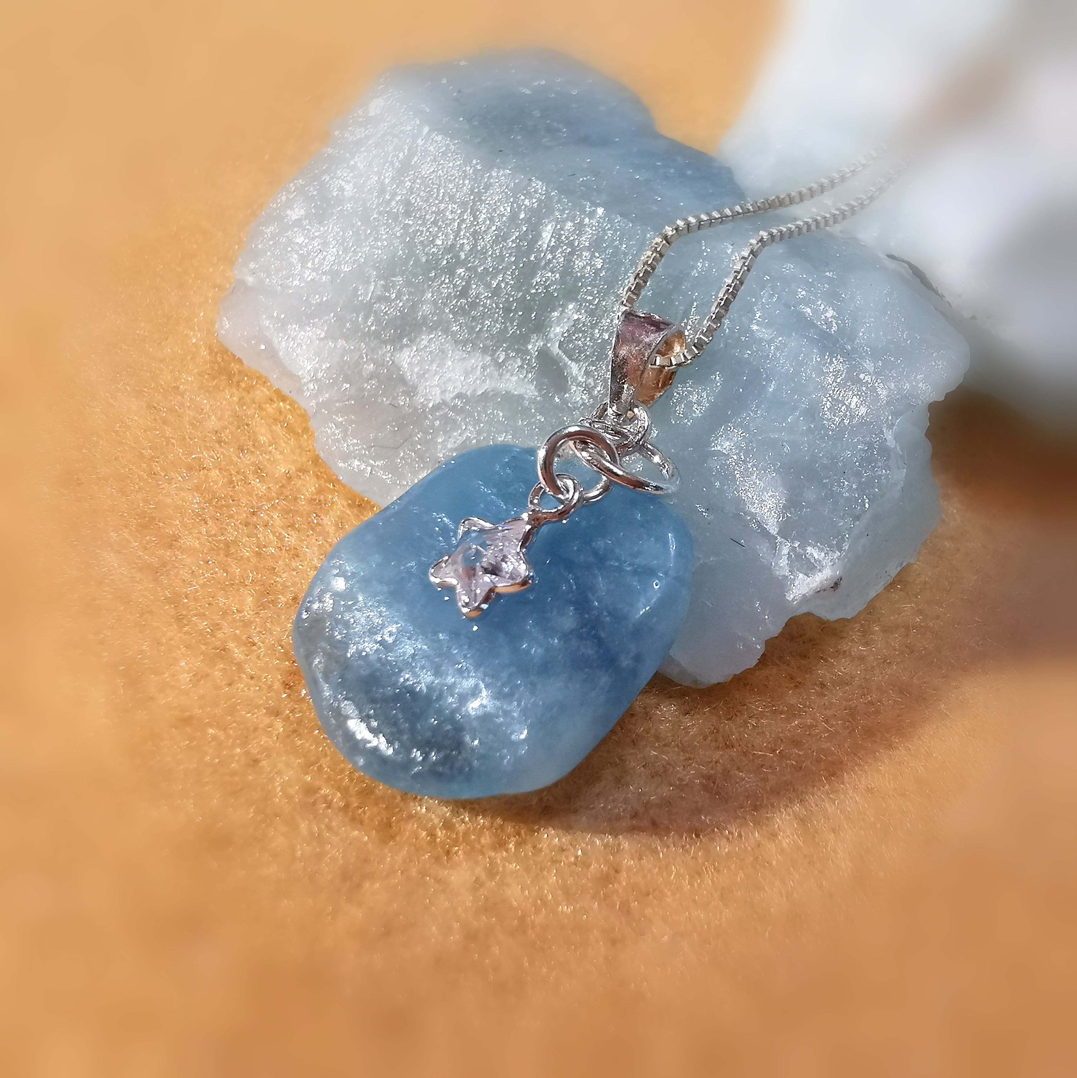 mini Aquamarin Natur Rohstein Seestern Edelstein Heilstein Karma Kette 45 cm, geweiht - Zeit für Wunder