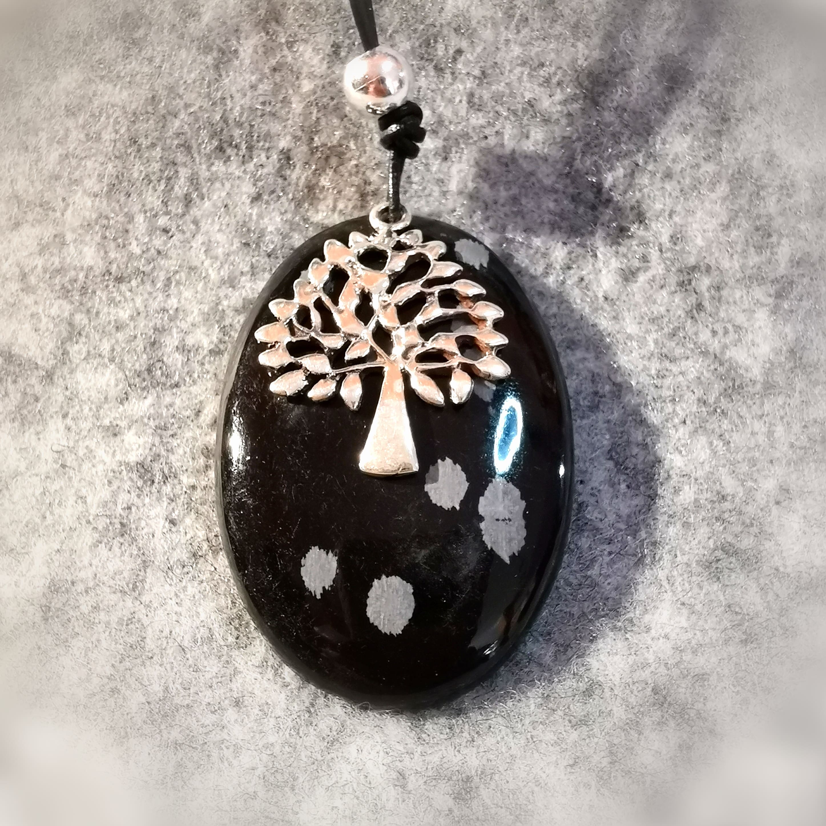 Schneeflocken Obsidian Edelstein Karma Kette – geweiht für Schutz & Hoffnung