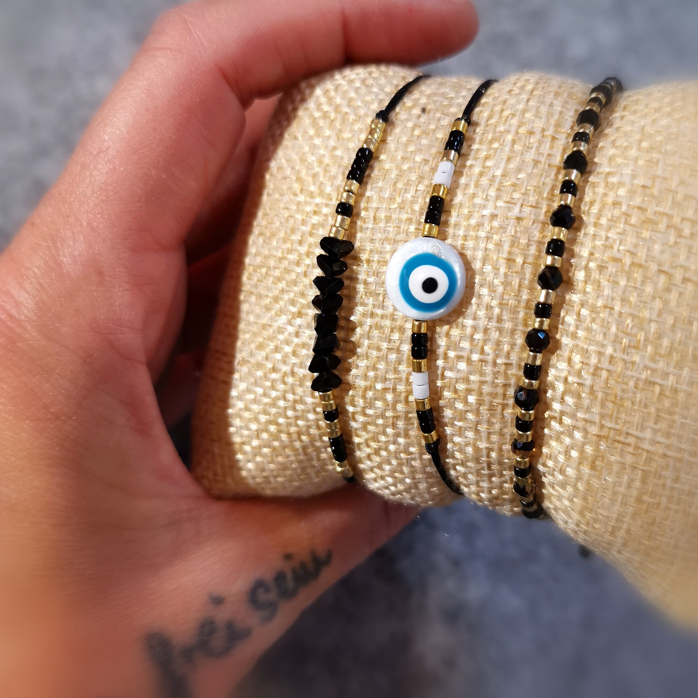 Armband 3er Set schwarz gold mit Onyx und Auge von Nazar, Perlmutt, Karma Armbändchen, Schutz und Kraft
