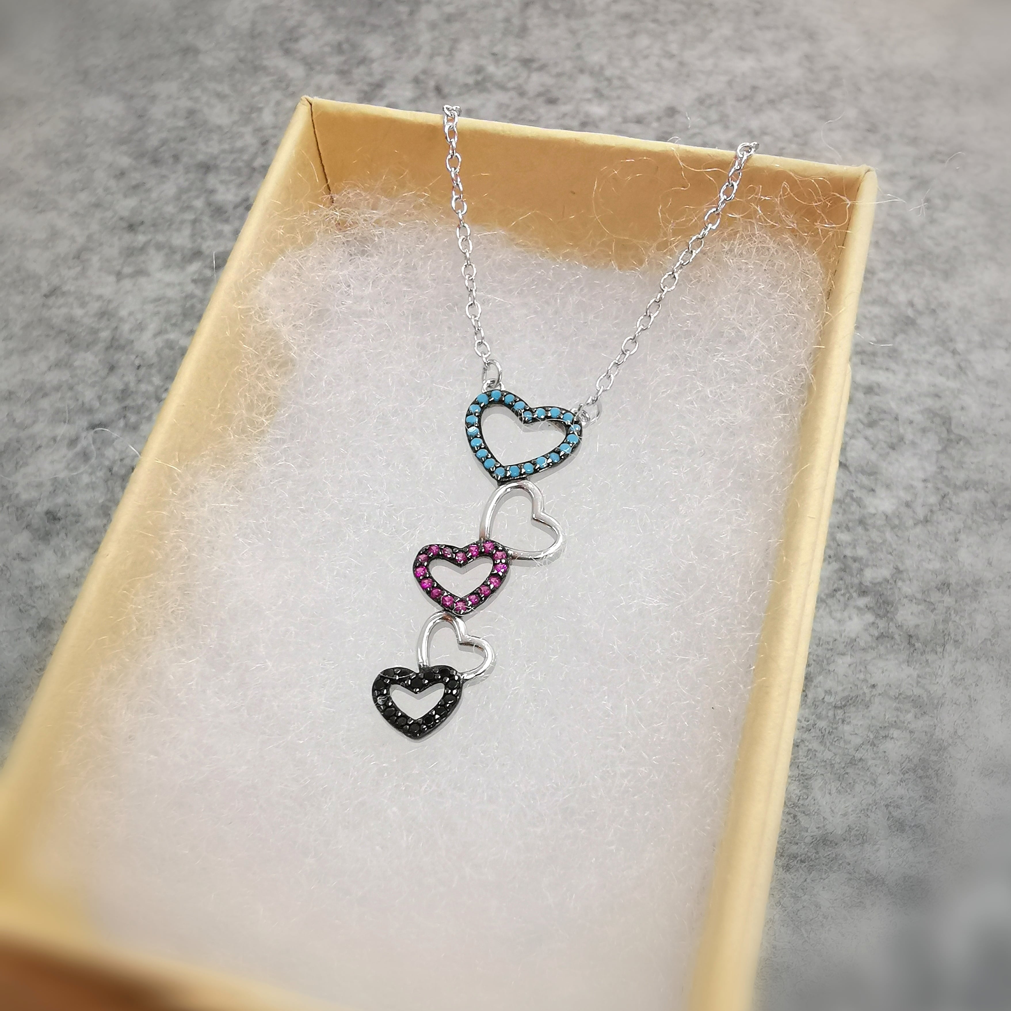Herz Zirkon Talisman Kettchen bunt, Boho Karma Schmuck Kette geweiht, in Liebe