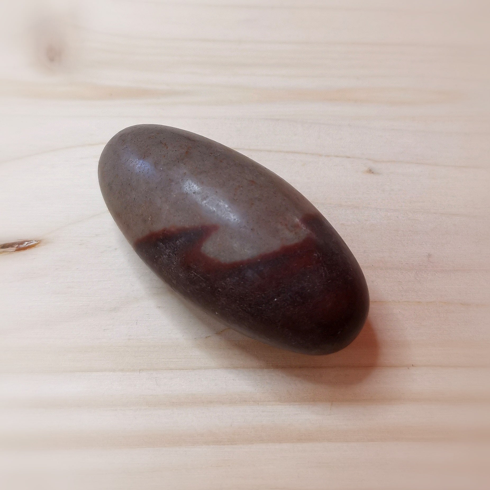 geweiht: Shiva Lingam Karma Edelstein zur Entspannung, Meditation, Glücksstein Ruhepol