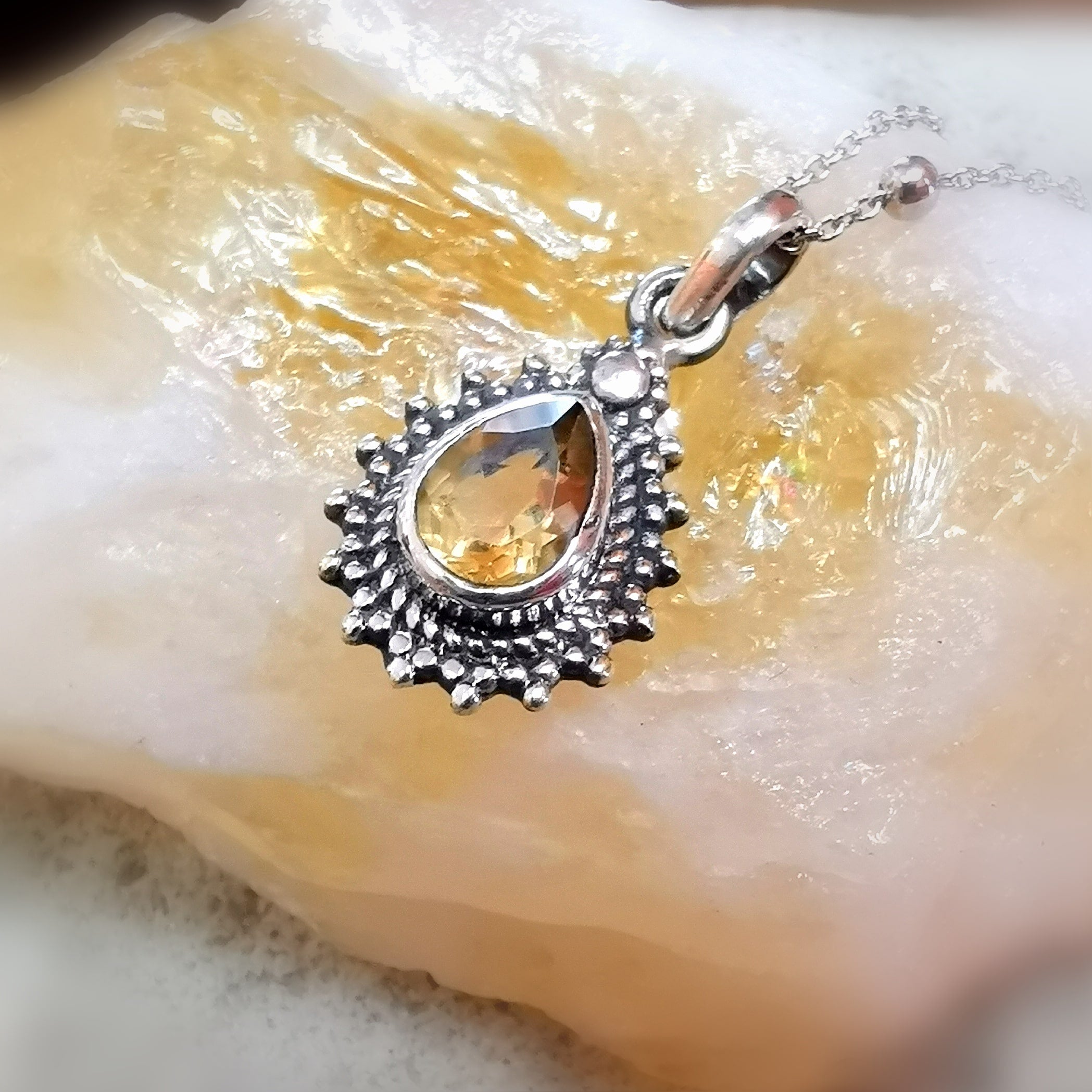 Citrin Edelstein Tropfen Sterlingsilber Kette, Karma Heilstein geweiht, Bali Style - Lebensmut