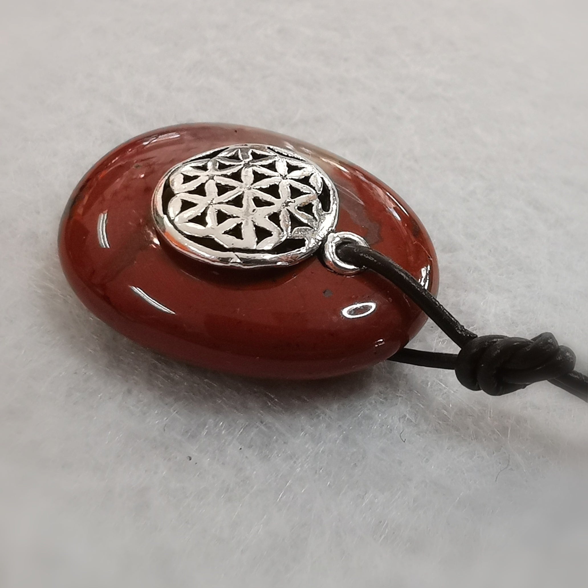 Lebensblume Jaspis Edelstein Symbol Karma Heilstein Leder Kette - neue Lebensenergie