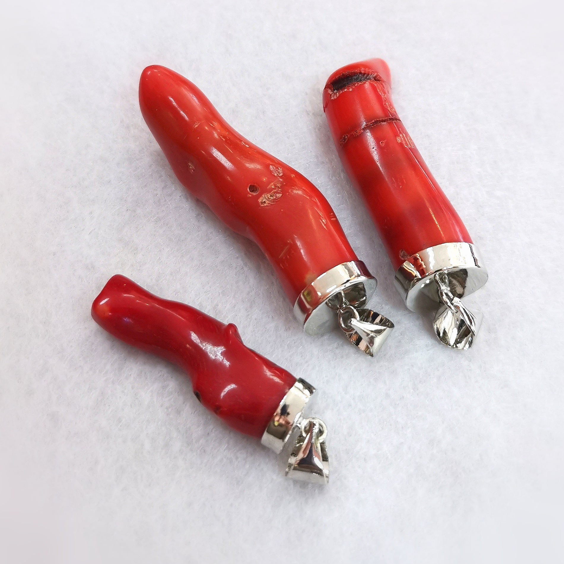 Colgante Karma con Piedra Preciosa Coral Rojo Plata de Ley XL, Consagrado - Voluntad de Vivir Esperanza