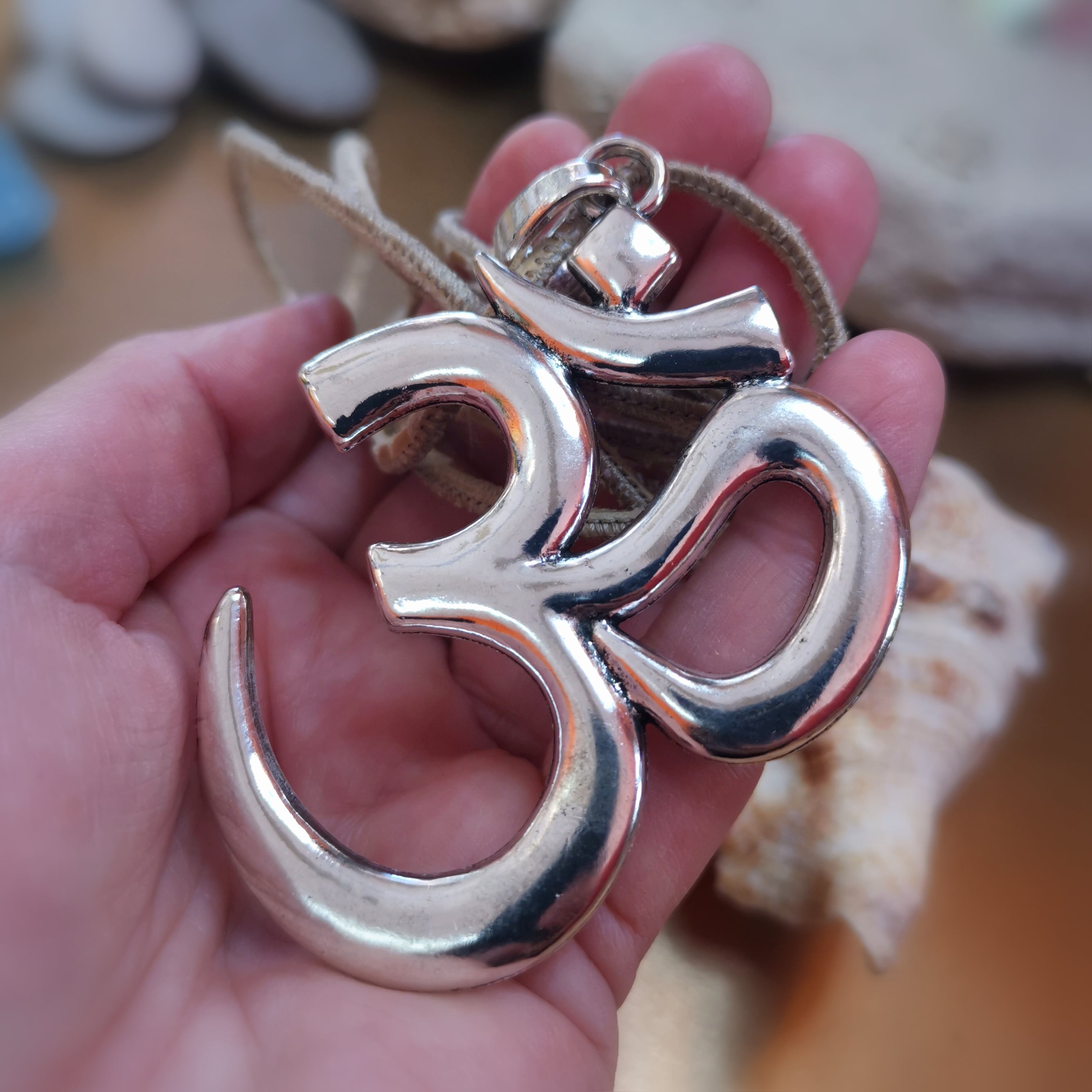 OM Leder Karma Kette XL, Boho, Chakra Schmuck - Gelassenheit