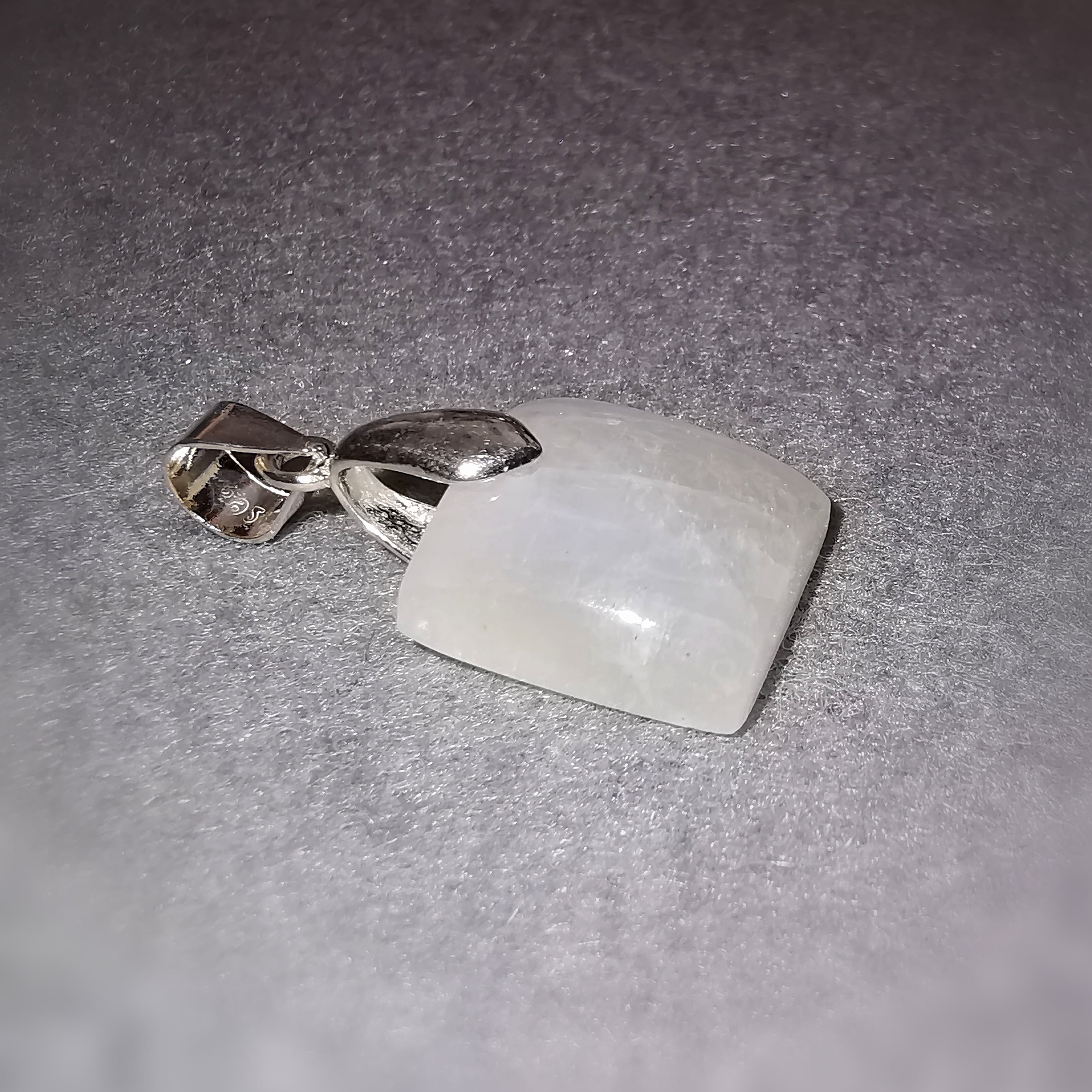 Regenbogen Mondstein Edelstein Sterlingsilber Schmuck Anhänger quadratisch, Karma Chakra Heilstein, Lebenslust