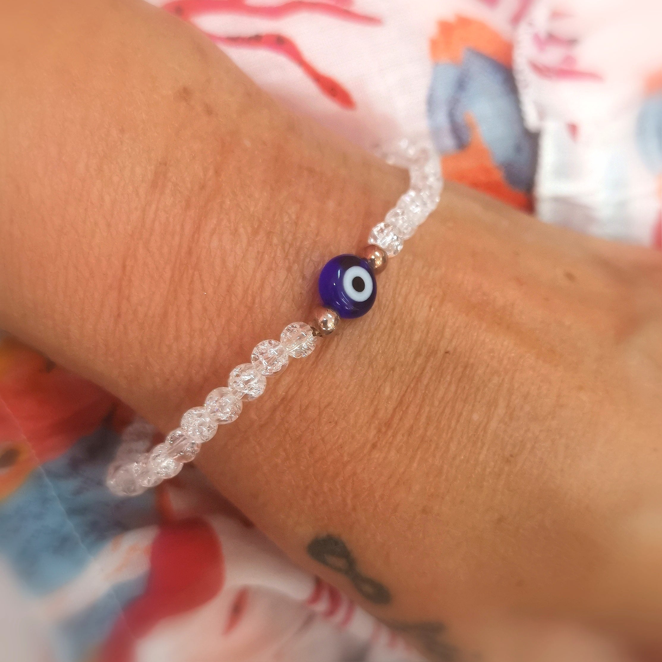 Bergkristall "crushed ice" Karma Edelstein Heilstein Armband Türkisches Auge, geweiht - Schutz und Freier Energiefluss