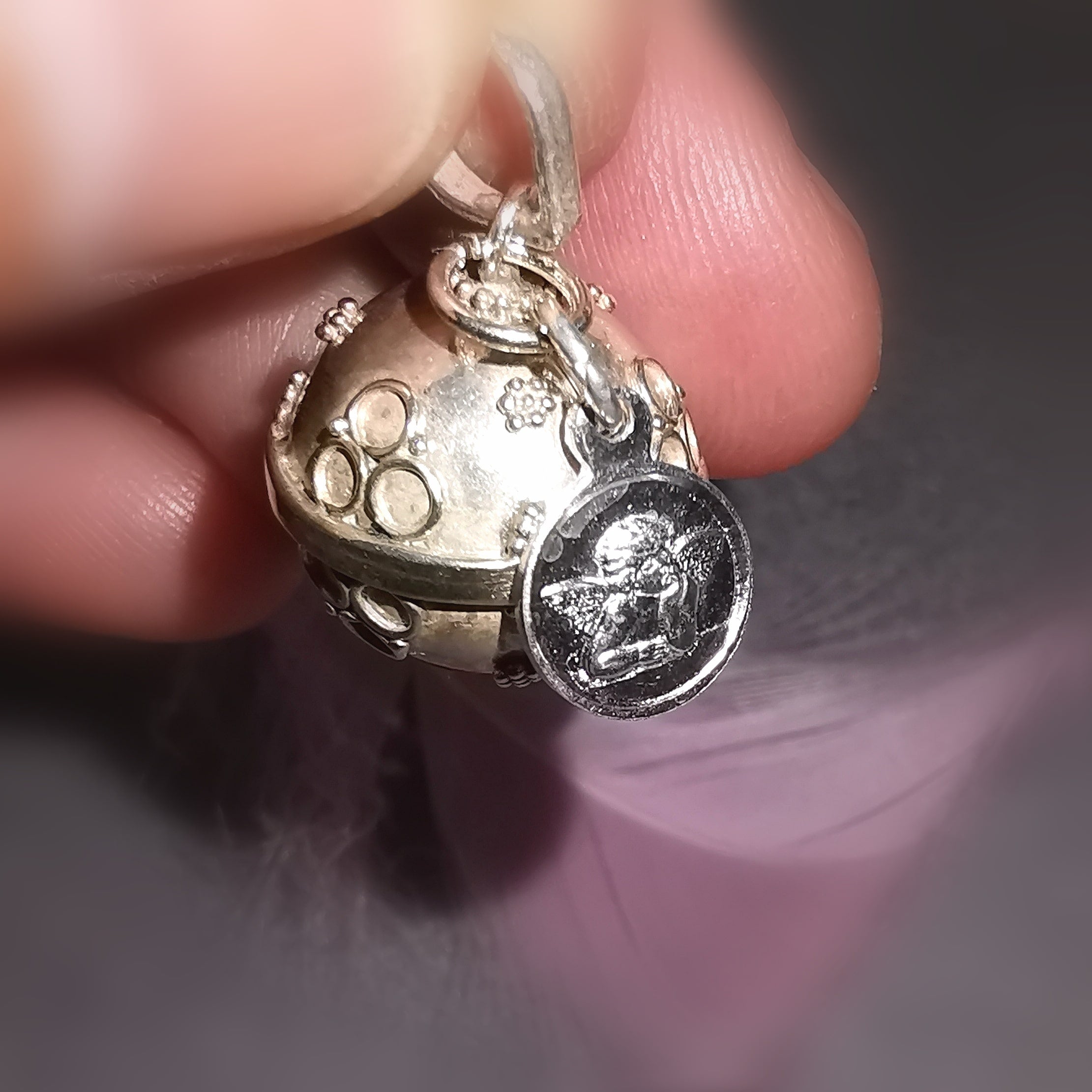 Engelsrufer Vintage Sterlingsilber Charm mit mini Amulett Engelsbüste, geweiht #vollerLiebe