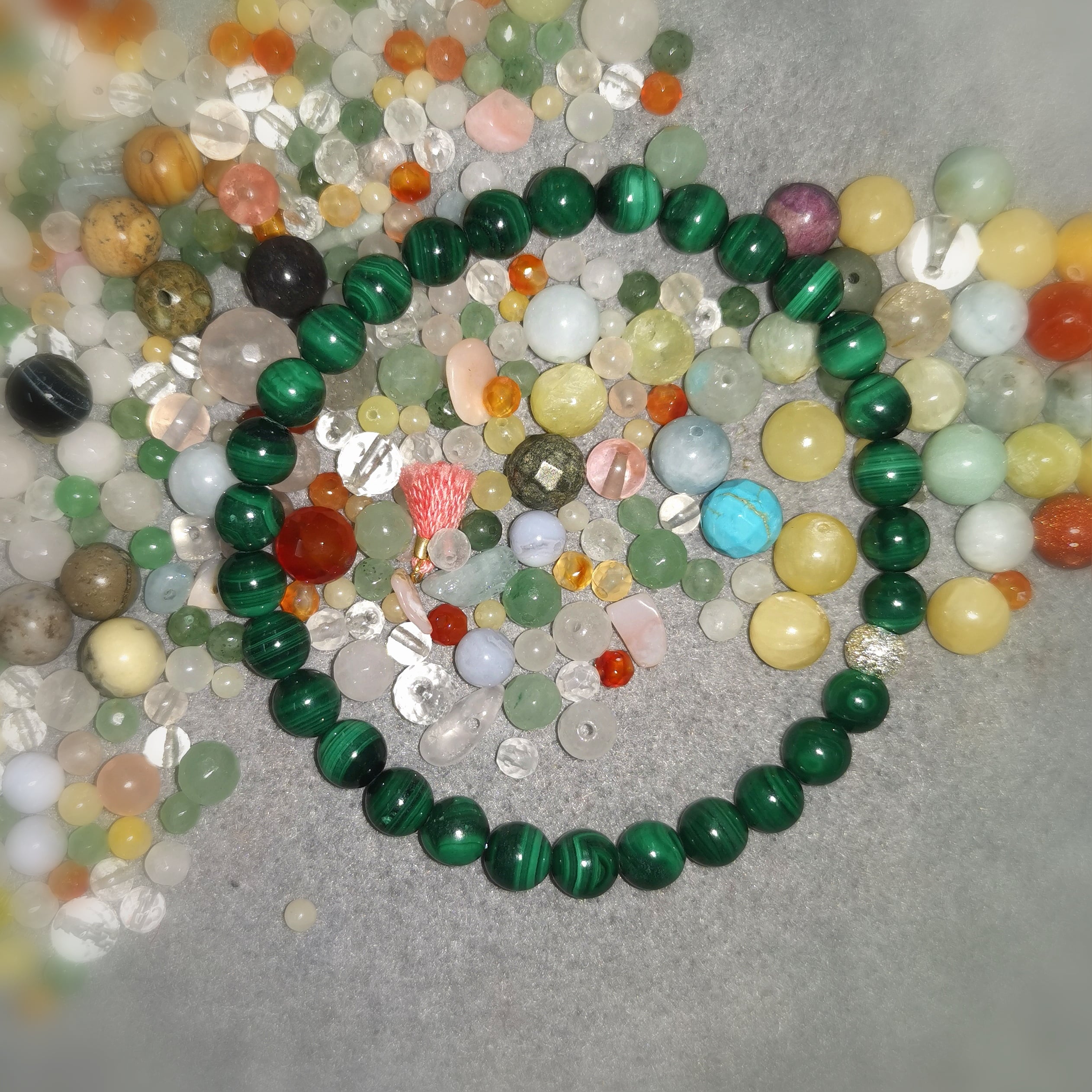 Malachit Edelstein Heilstein Karma Armband XL grün, geweiht - Ausgeglichenheit und Lebensfreude