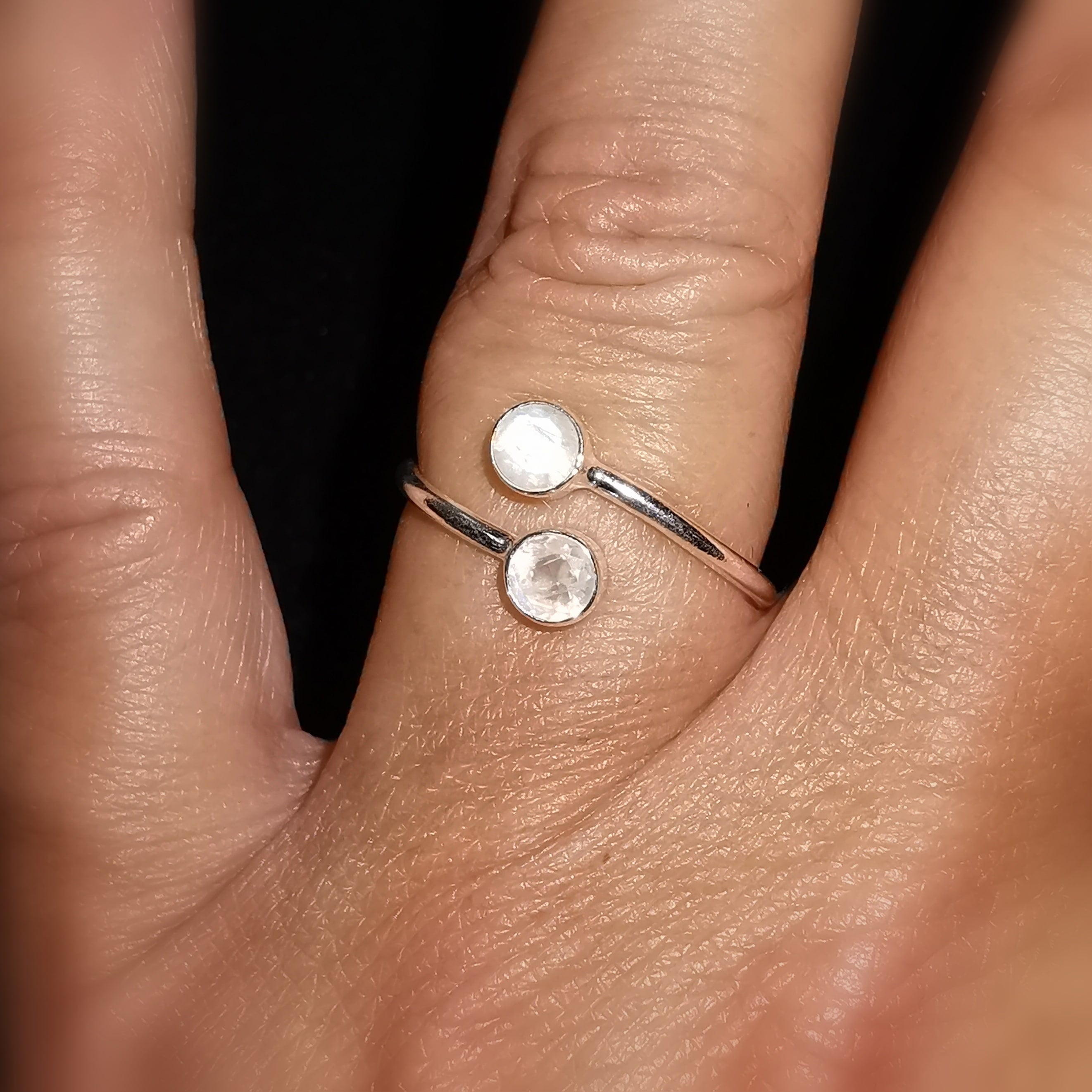 Mondstein AA Heilstein Qualität: Sterlingsilber Ring Chakra Karma Fingerring offen - Lebenslust