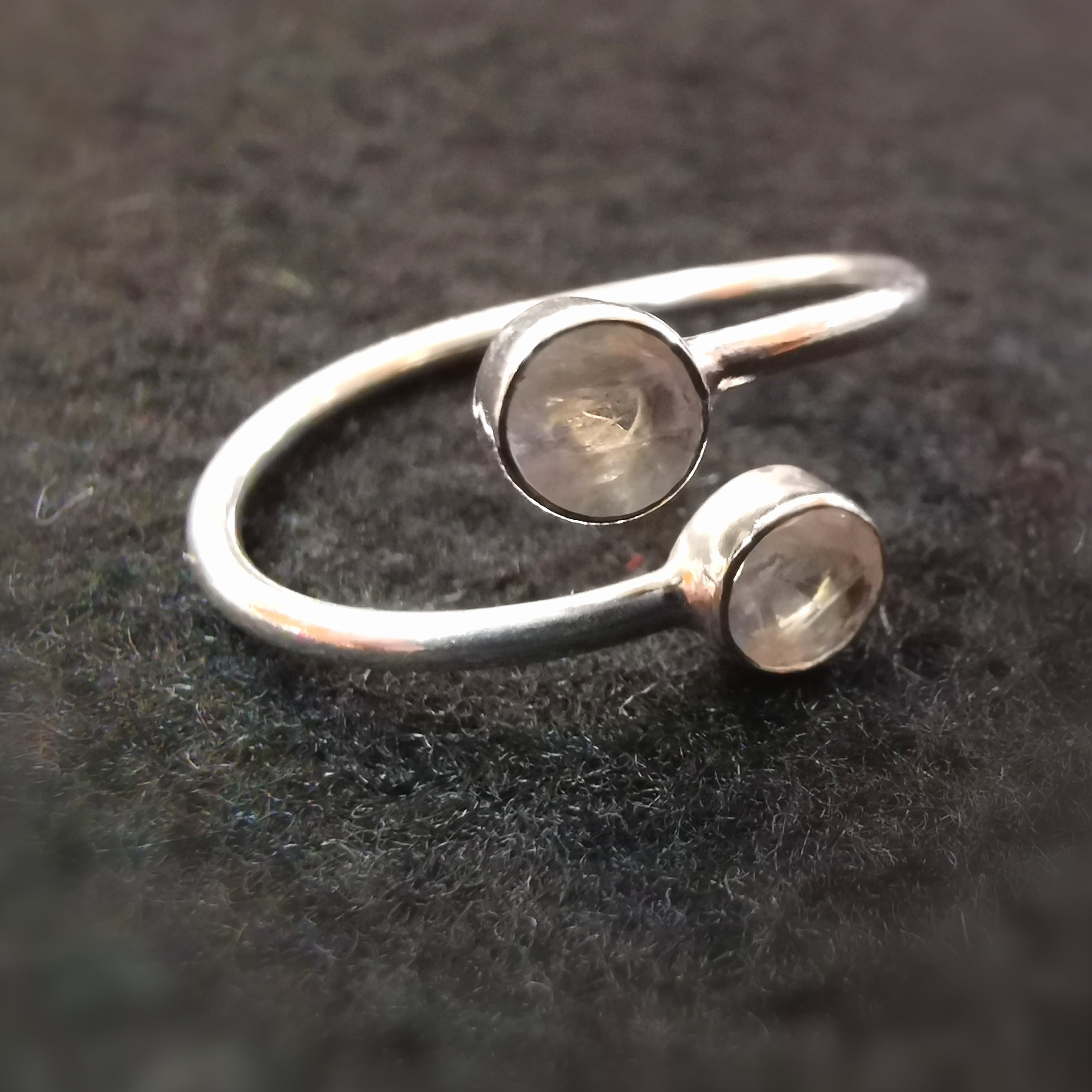 Mondstein AA Heilstein Qualität: Sterlingsilber Ring Chakra Karma Fingerring offen - Lebenslust