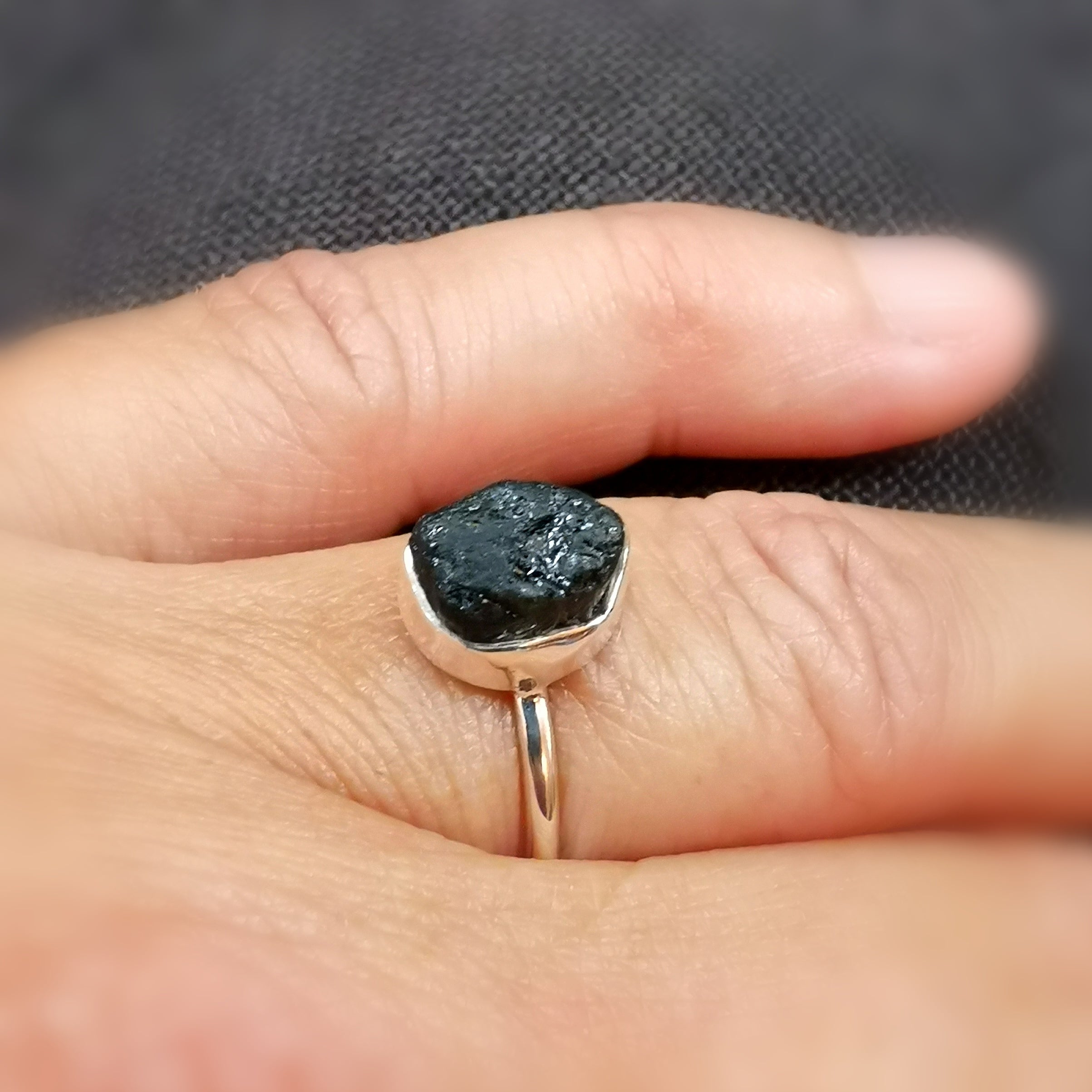 Turmalin Naturstein Edelstein Heilstein Karma Ring Sterlingsilber, geweiht #geschützt